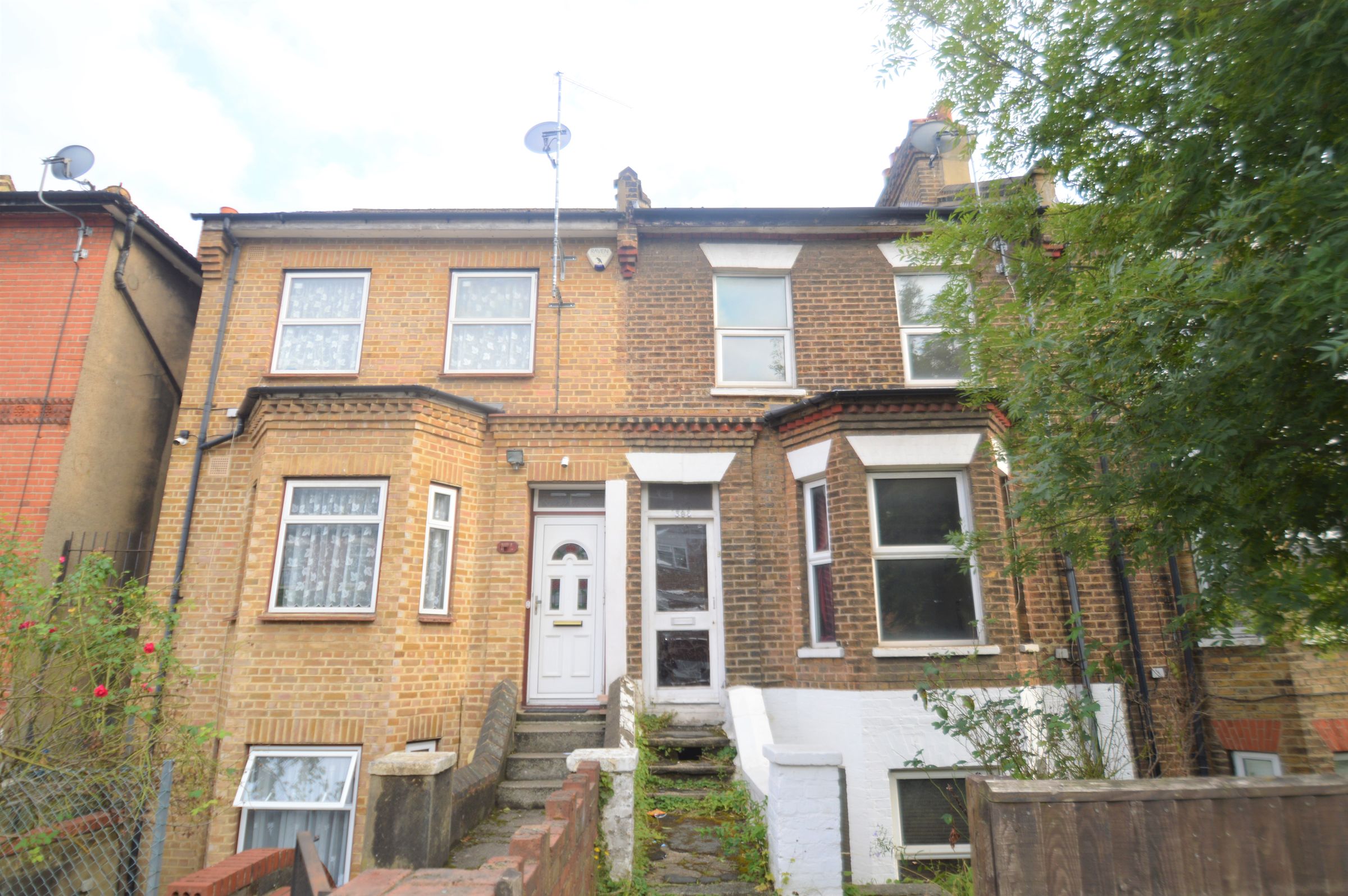 2 bed for sale in Herbert Road, London SE18 Zoopla