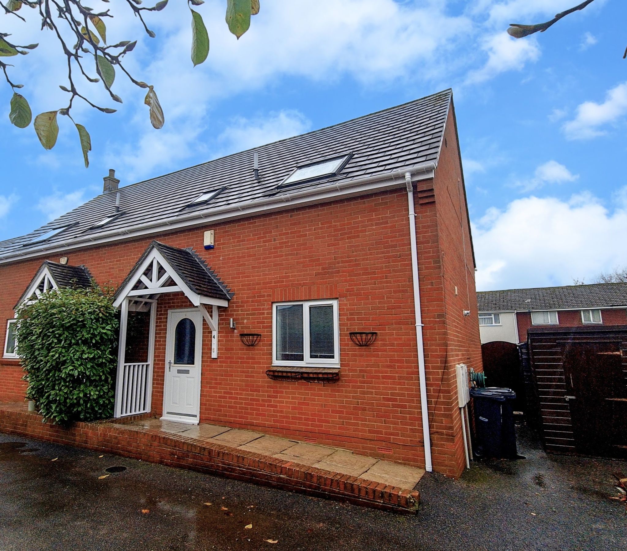 3 bed semidetached house for sale in Hartmoor Gardens, Bournemouth