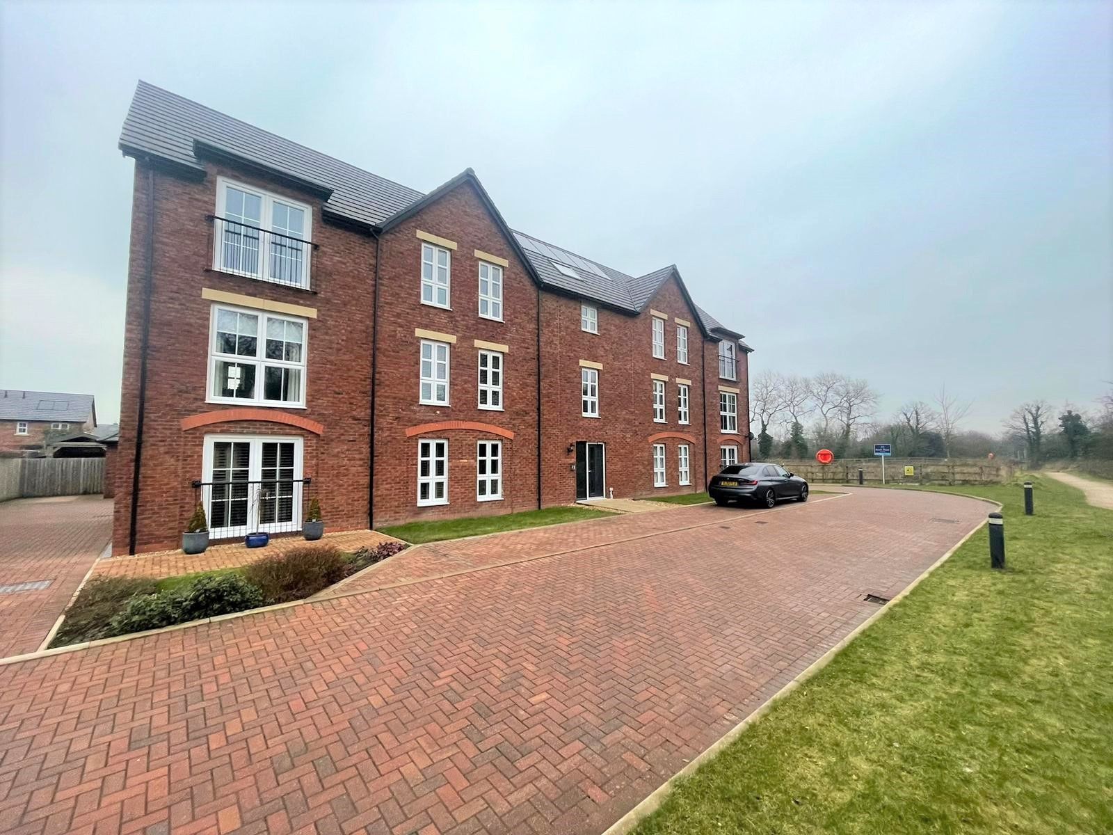 2 bed flat to rent in Larch Lane, Preston, Lancashire PR4 Zoopla