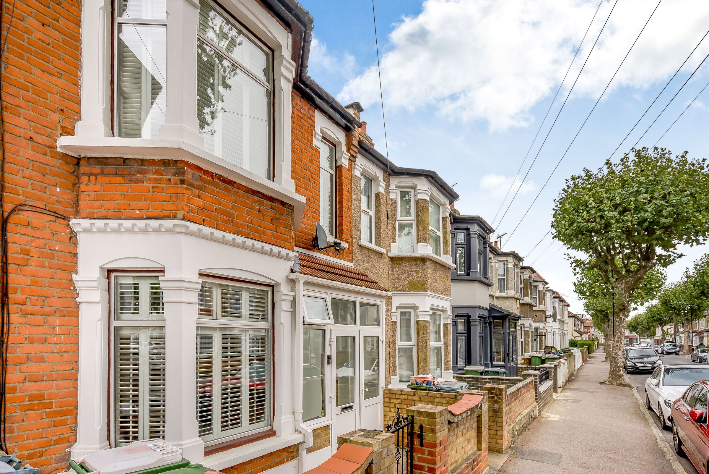 3 bed terraced house for sale in Rosebery Avenue, London E12 Zoopla
