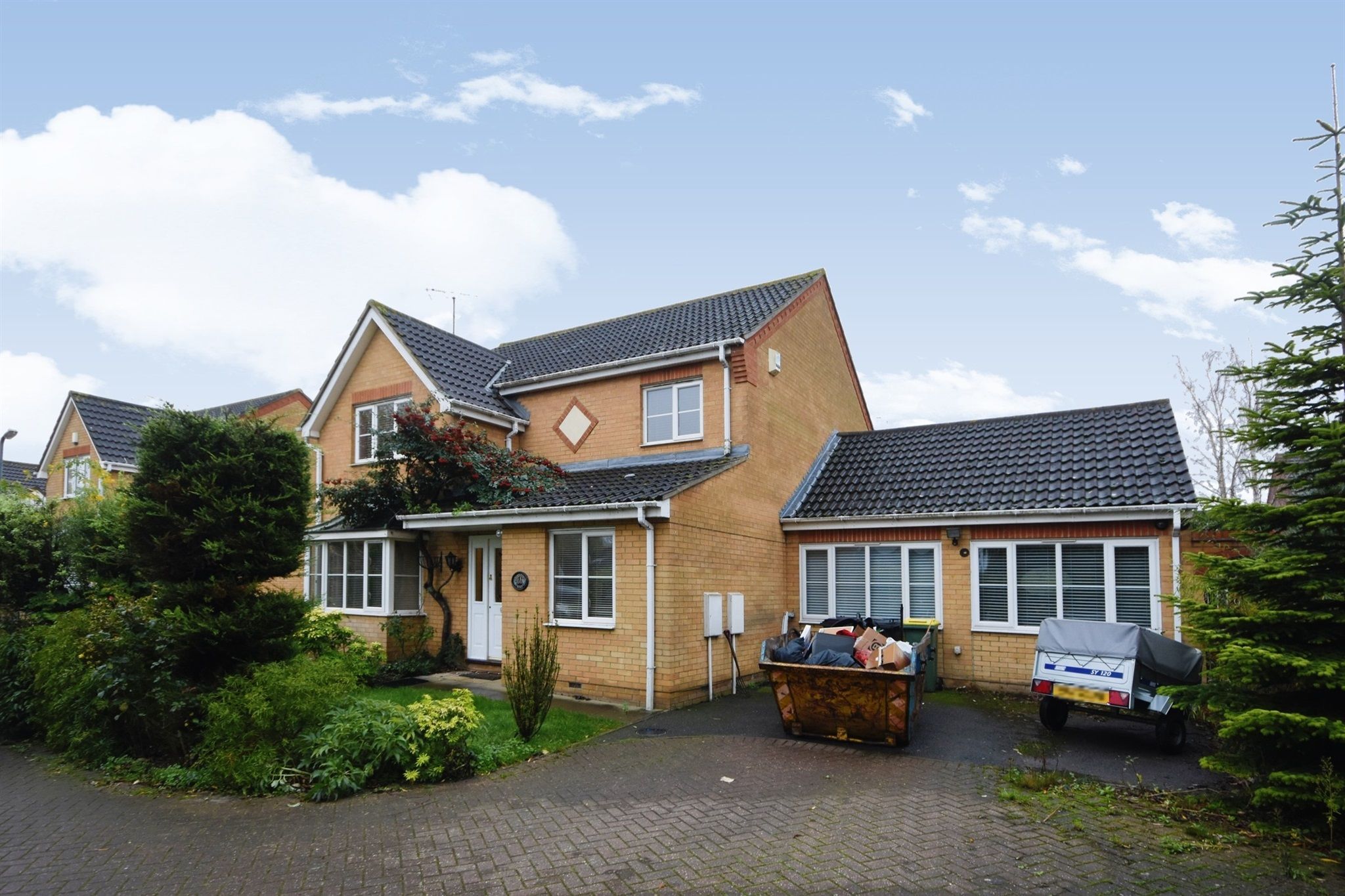 4 bed detached house for sale in Laburnum Way, Rayleigh SS6 Zoopla