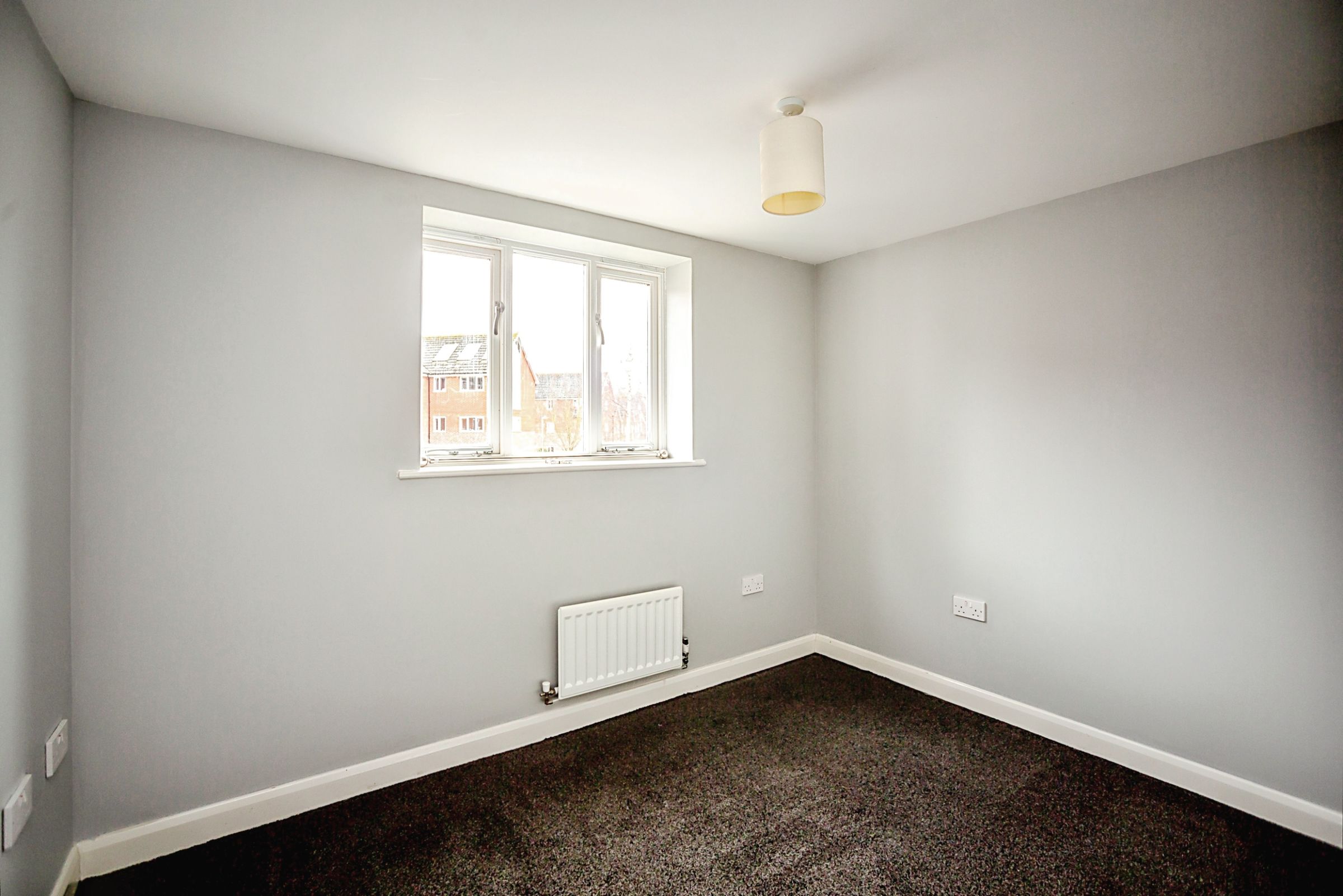 2 bed flat to rent in Edward Vinson Drive, Faversham, Kent ME13 Zoopla