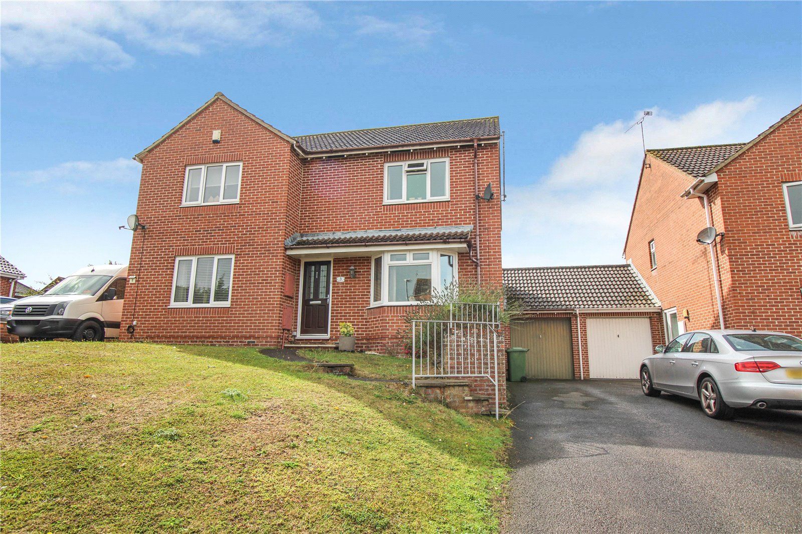 3 bed semidetached house for sale in Mendip Close, Parish Of Haydon