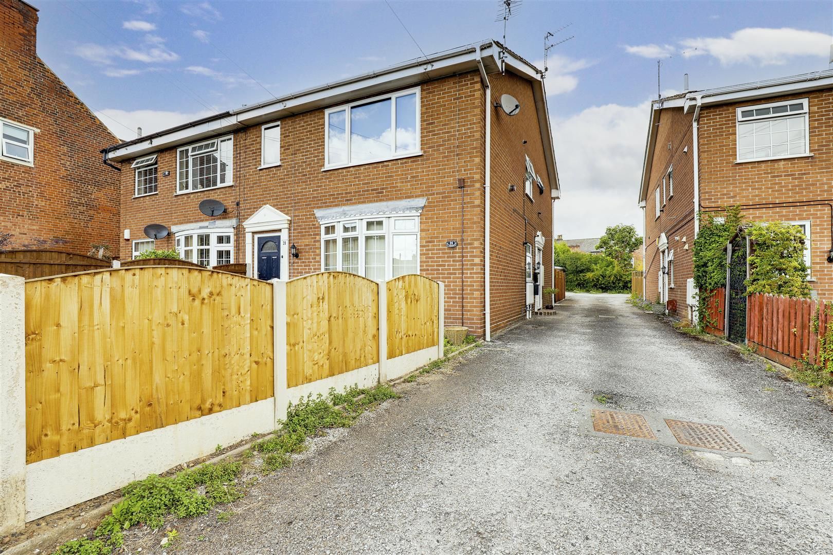 2 bed for sale in Sherbrook Road, Daybrook, Nottinghamshire
