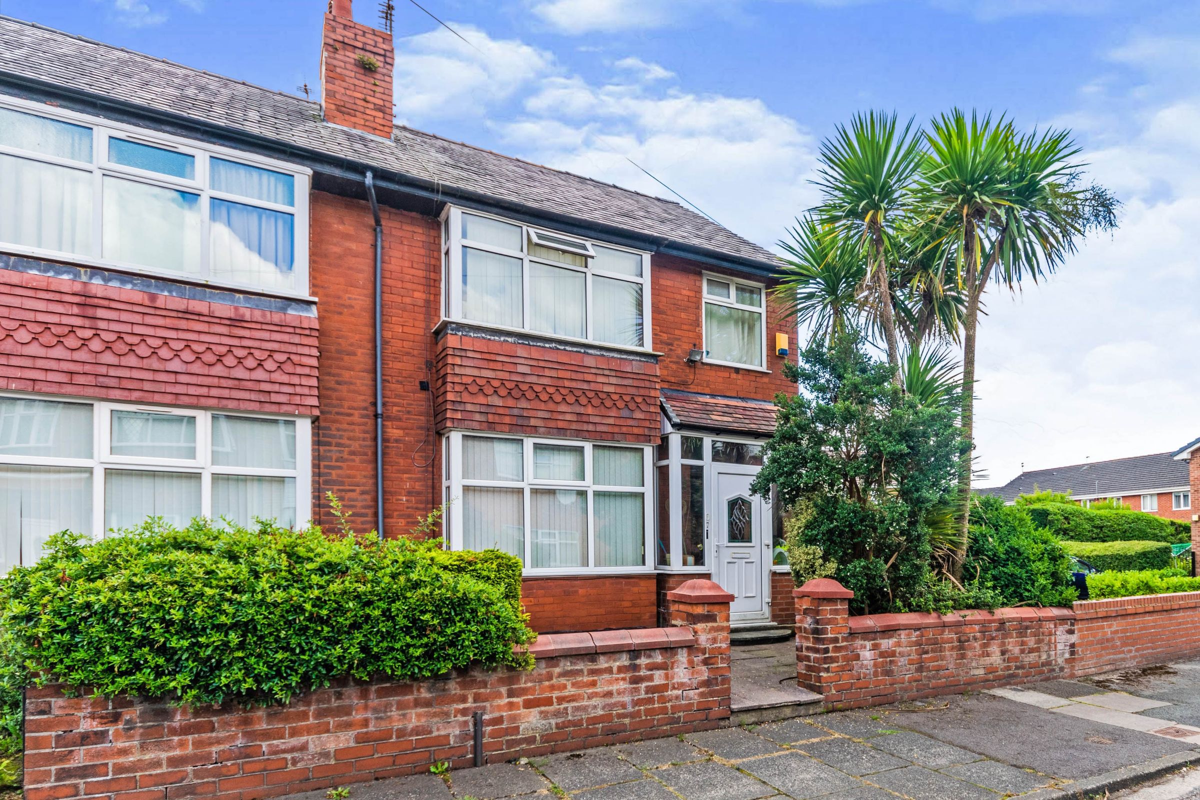 3 bed semidetached house for sale in Tillard Avenue, Stockport SK3