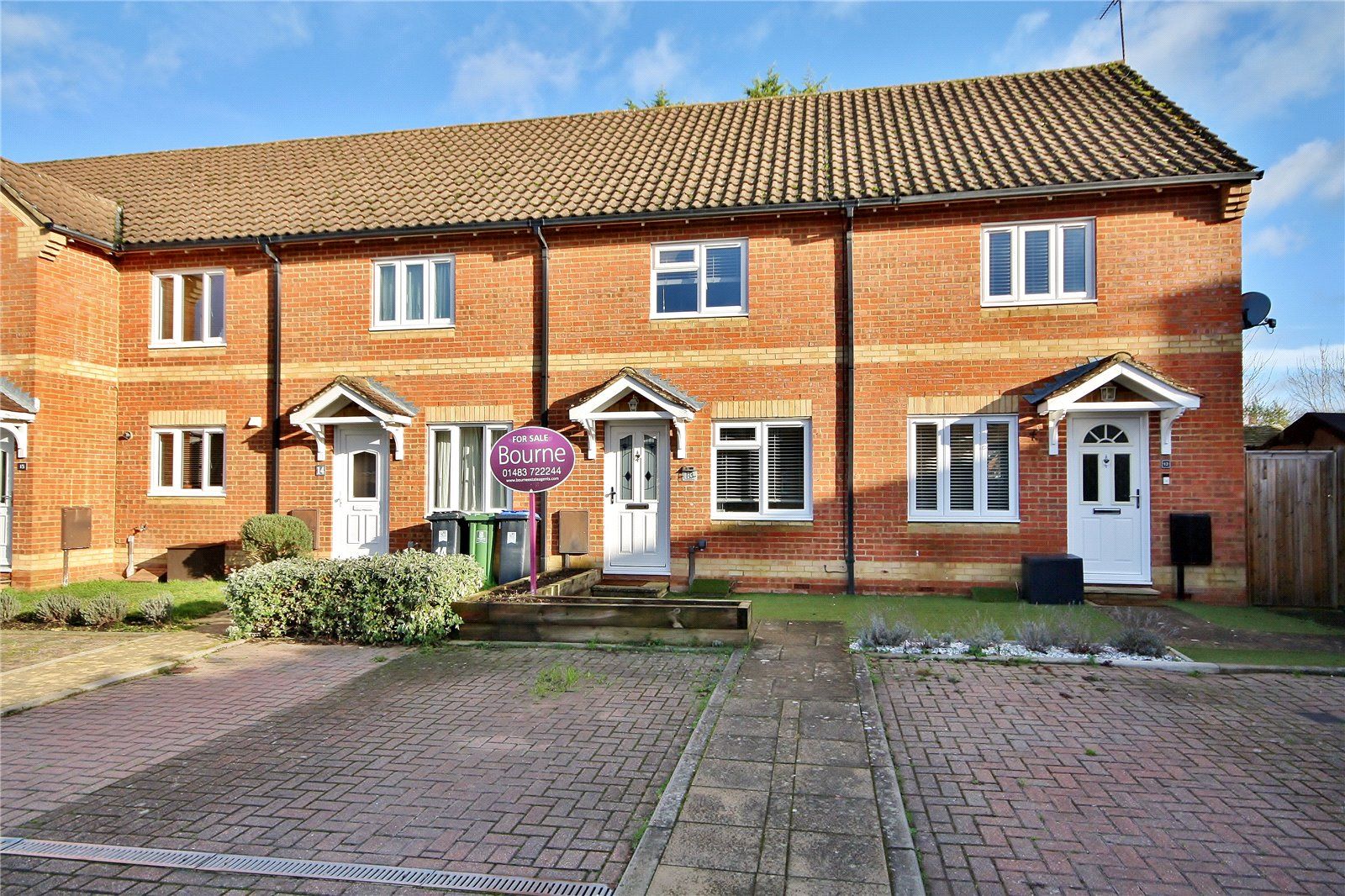 2 bed terraced house for sale in Hoebrook Close, Westfield, Woking, Surrey GU22 Zoopla