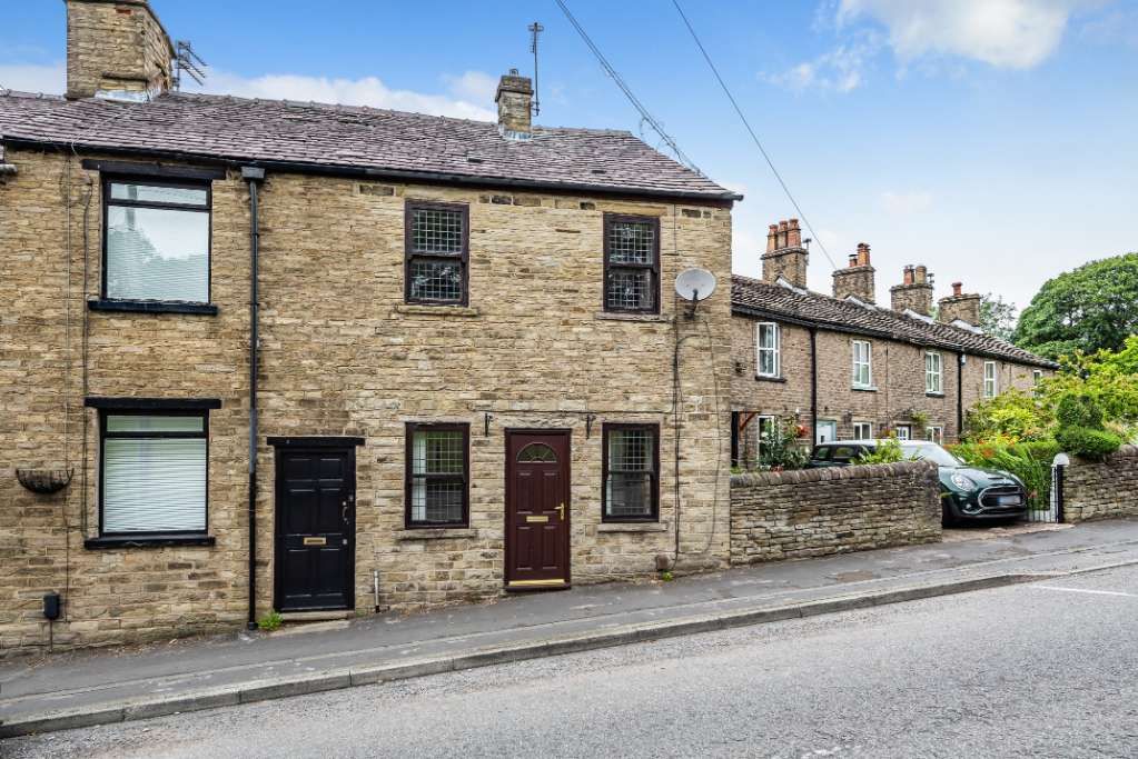 2 bed end terrace house for sale in Rainow Road, Macclesfield SK10 Zoopla