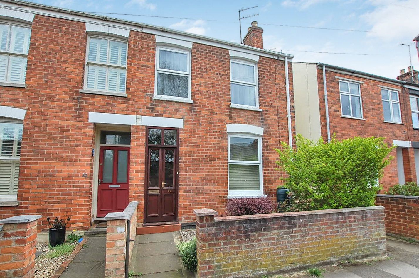 2 bed semidetached house for sale in Croft Road, Charlton Kings