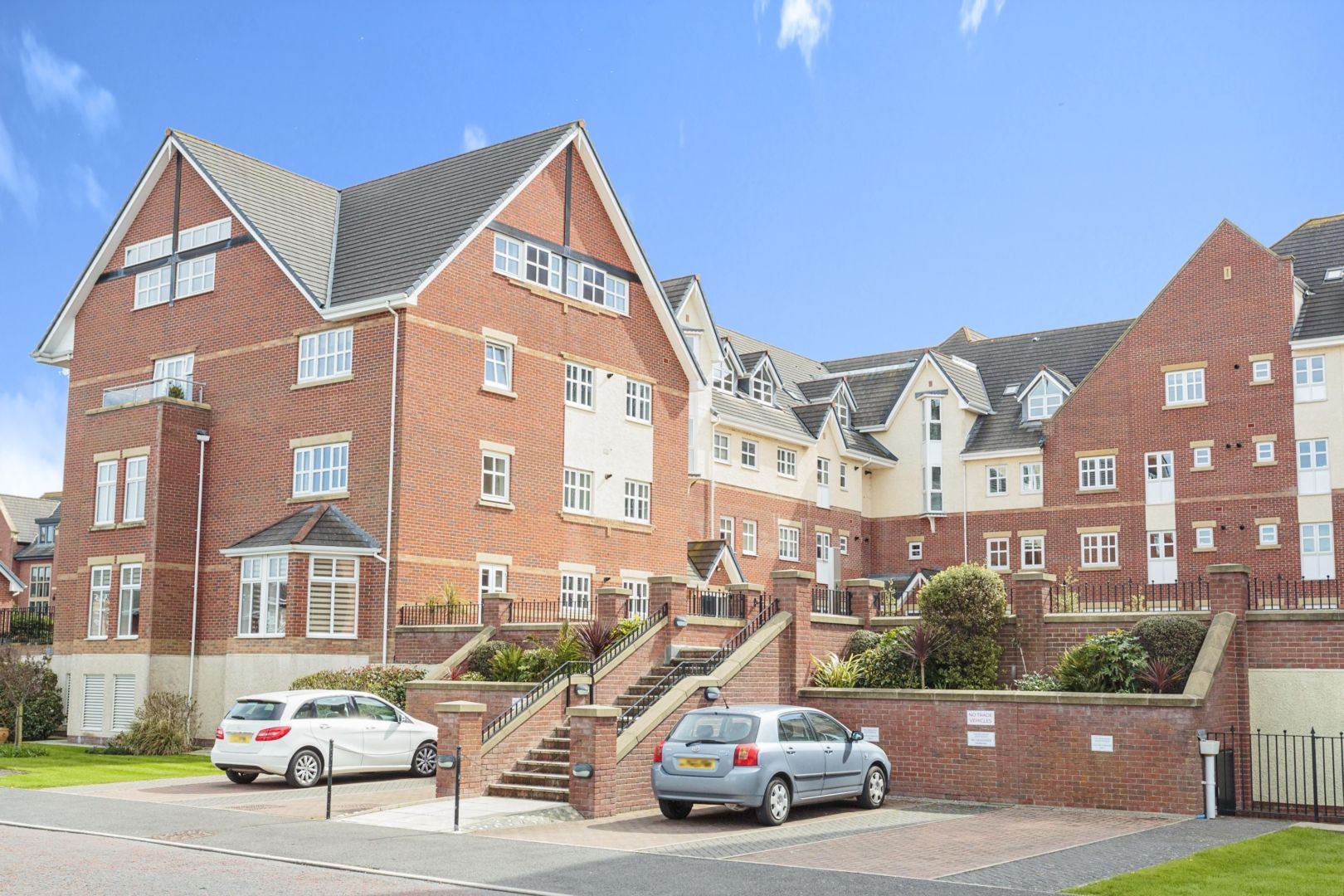 3 bed flat for sale in Victory Boulevard, Lytham St. Annes FY8 Zoopla