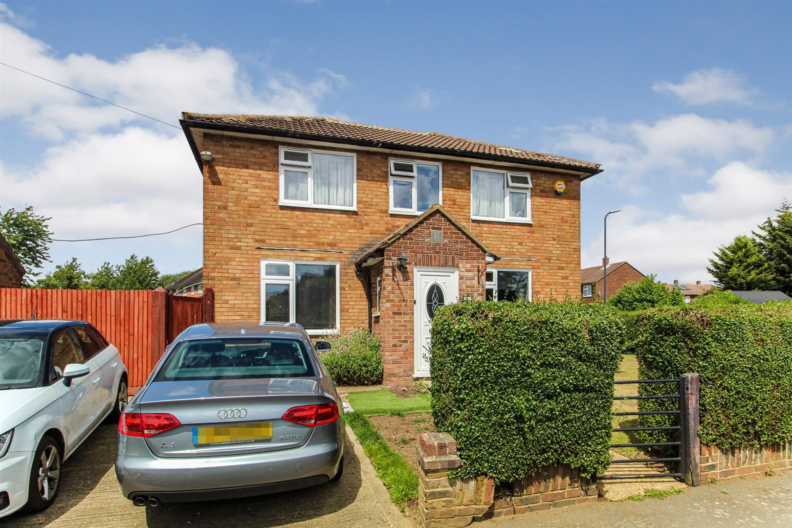 4 bed linkdetached house for sale in Monksfield Way, Slough SL2 Zoopla