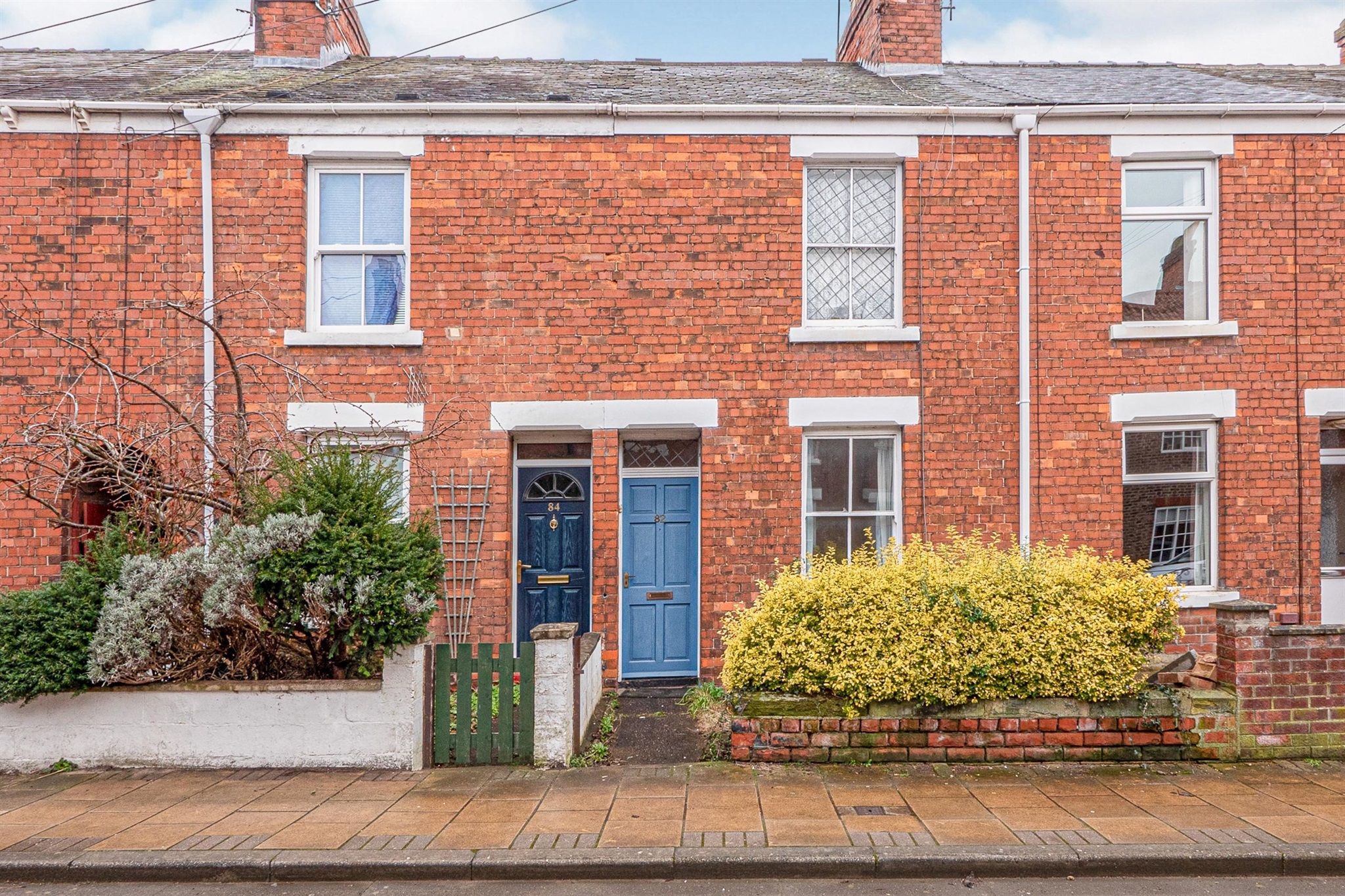 2 bed terraced house for sale in Minster Beverley HU17 Zoopla