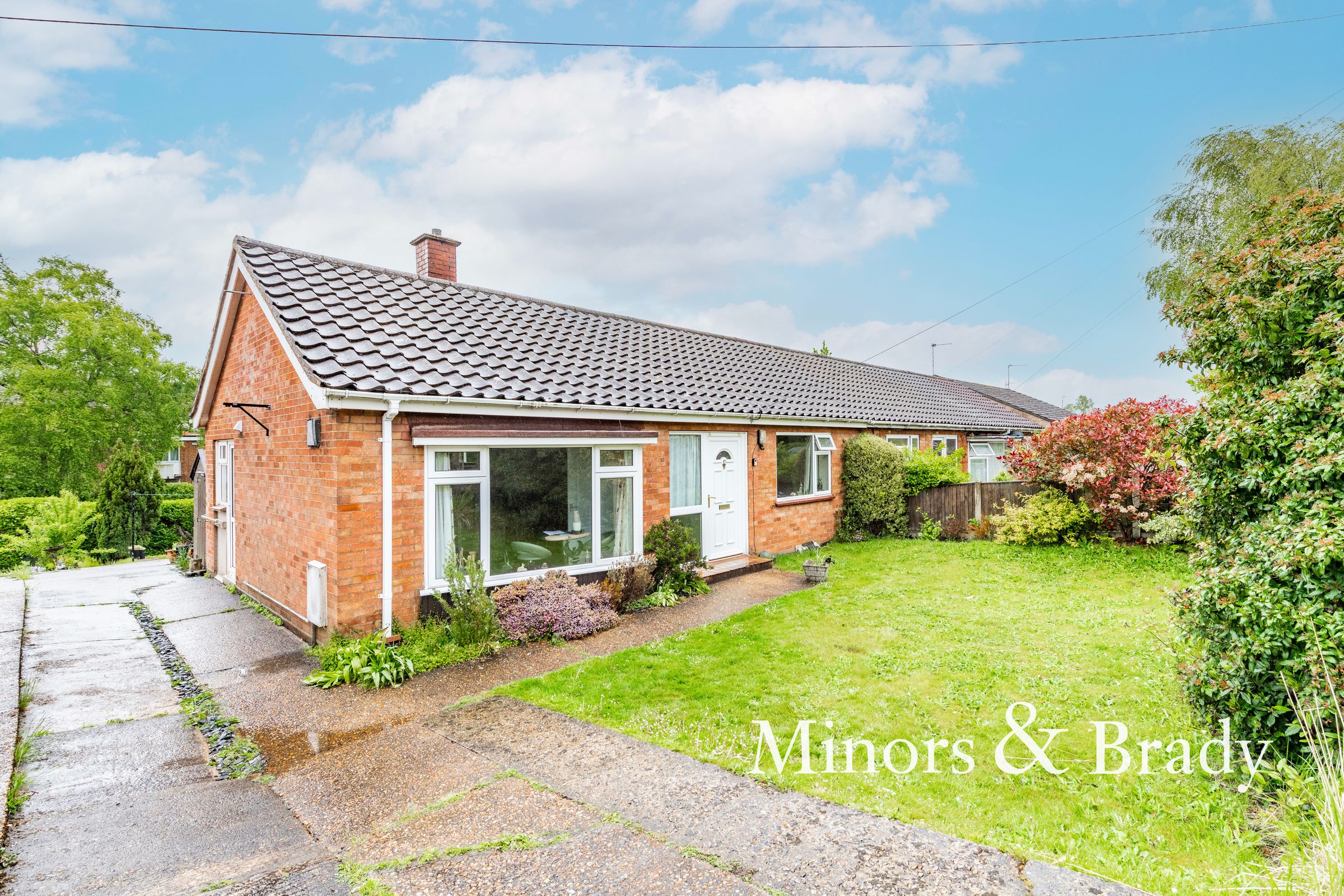 2 bed semidetached bungalow for sale in Elizabeth Avenue, Thorpe St