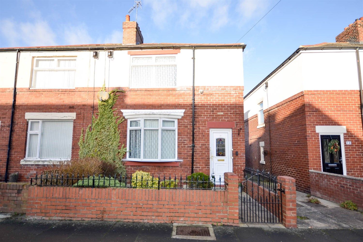 2 bed semidetached house for sale in Elmfield Road, Hebburn NE31 Zoopla