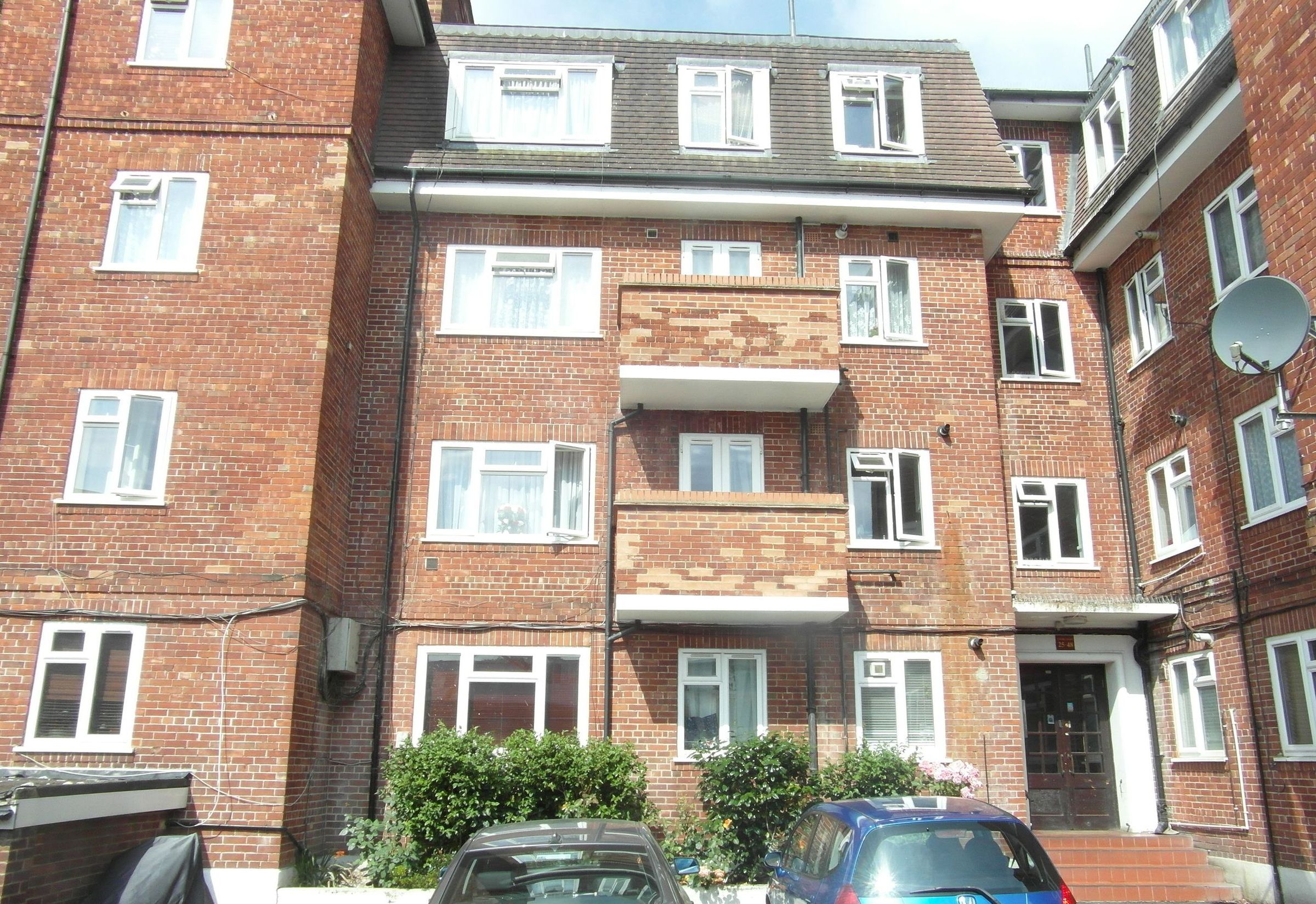 2 bed flat for sale in Empire Court, North End Road, Wembley HA9 Zoopla