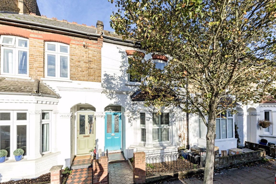 3 bed property for sale in Amyand Park Road, St Margarets, Twickenham