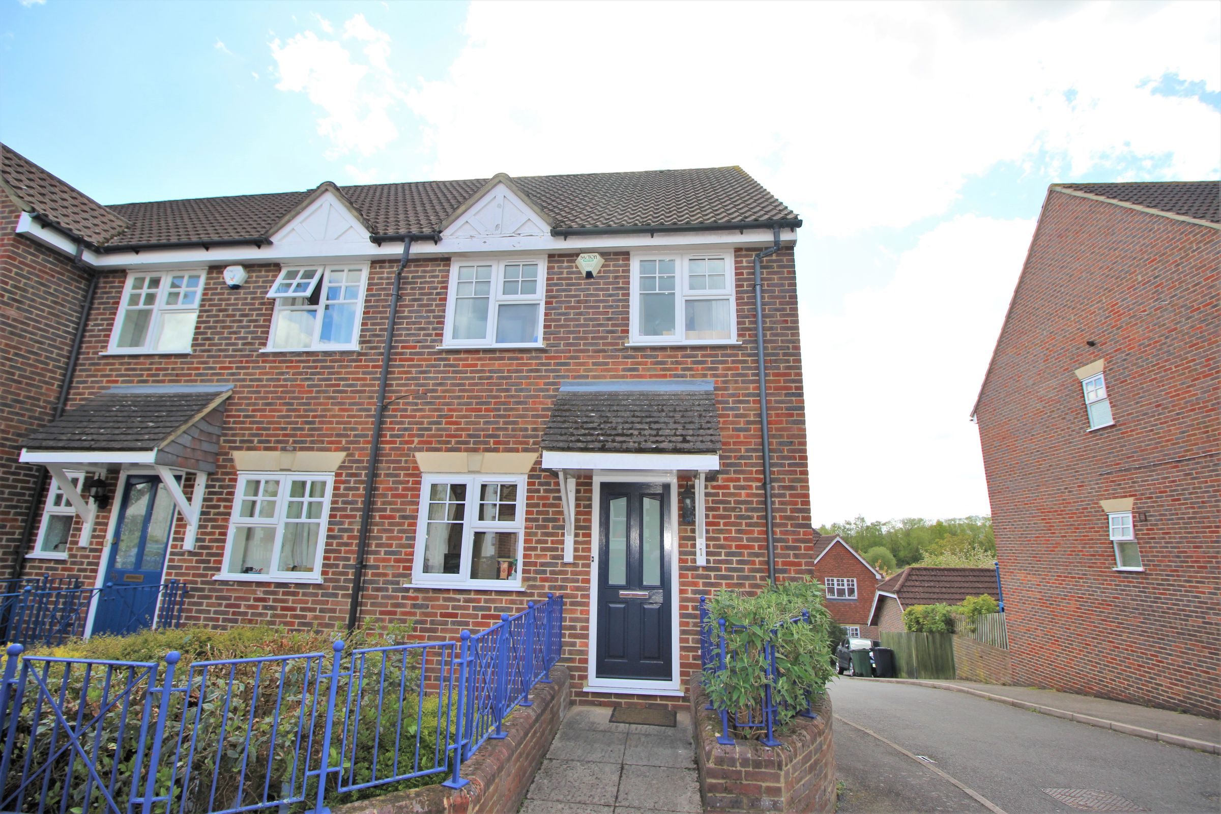Weyview Close, Guildford GU1  