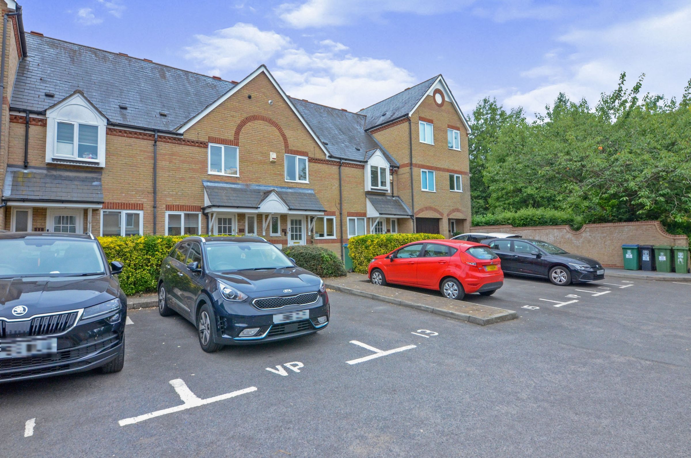 2 bed terraced house for sale in Norbury Avenue, Watford WD24 Zoopla