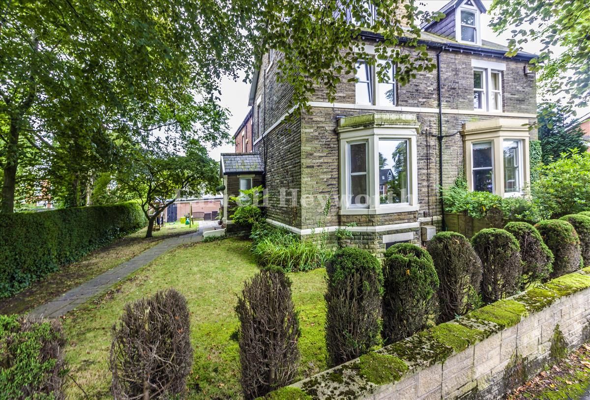 4 bed property for sale in Victoria Road, Preston PR2 Zoopla