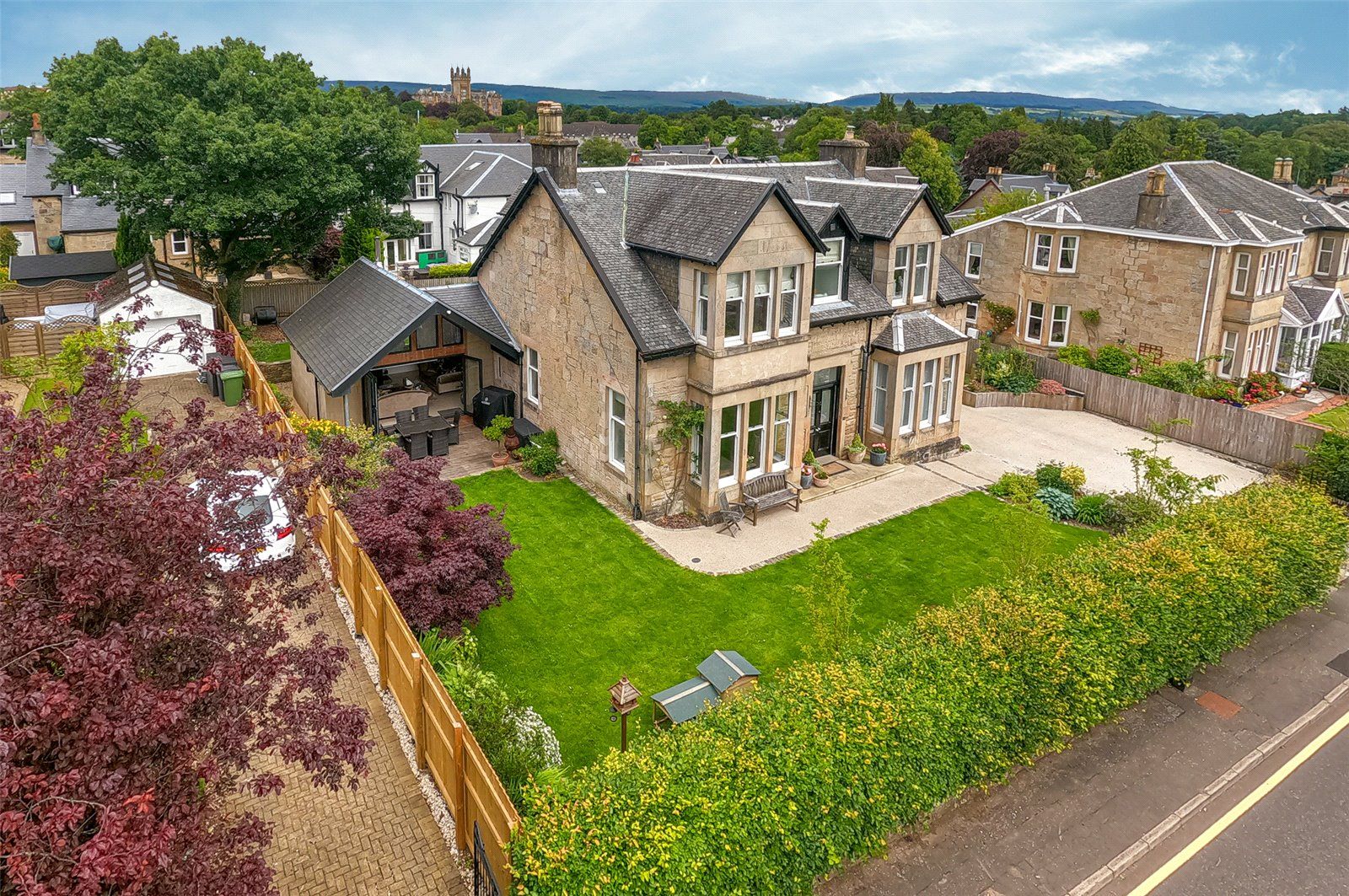 5 bed detached house for sale in Campbell Drive, Bearsden, Glasgow G61