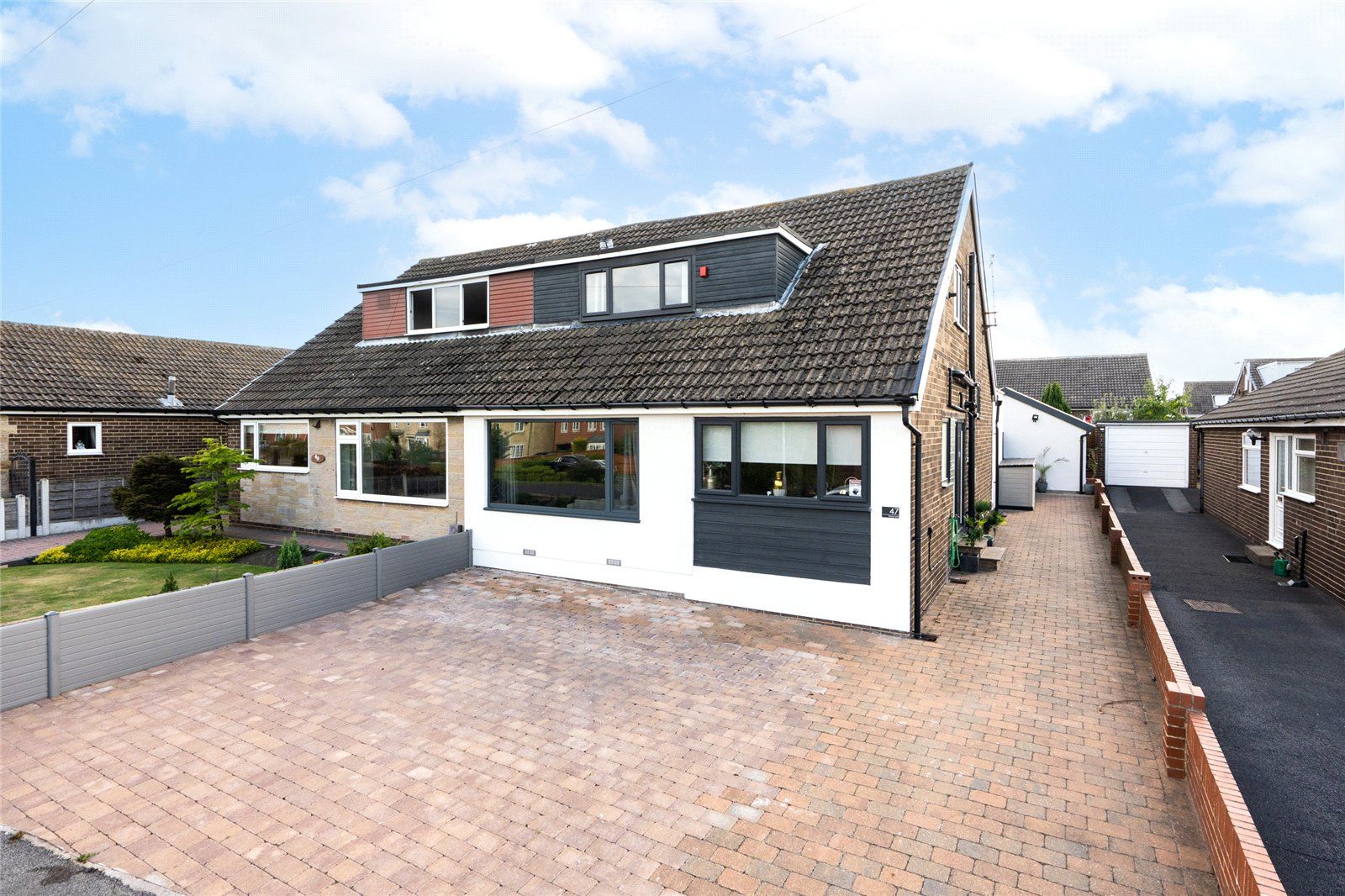 4 bed semidetached house for sale in Royds Lane, Rothwell, Leeds, West