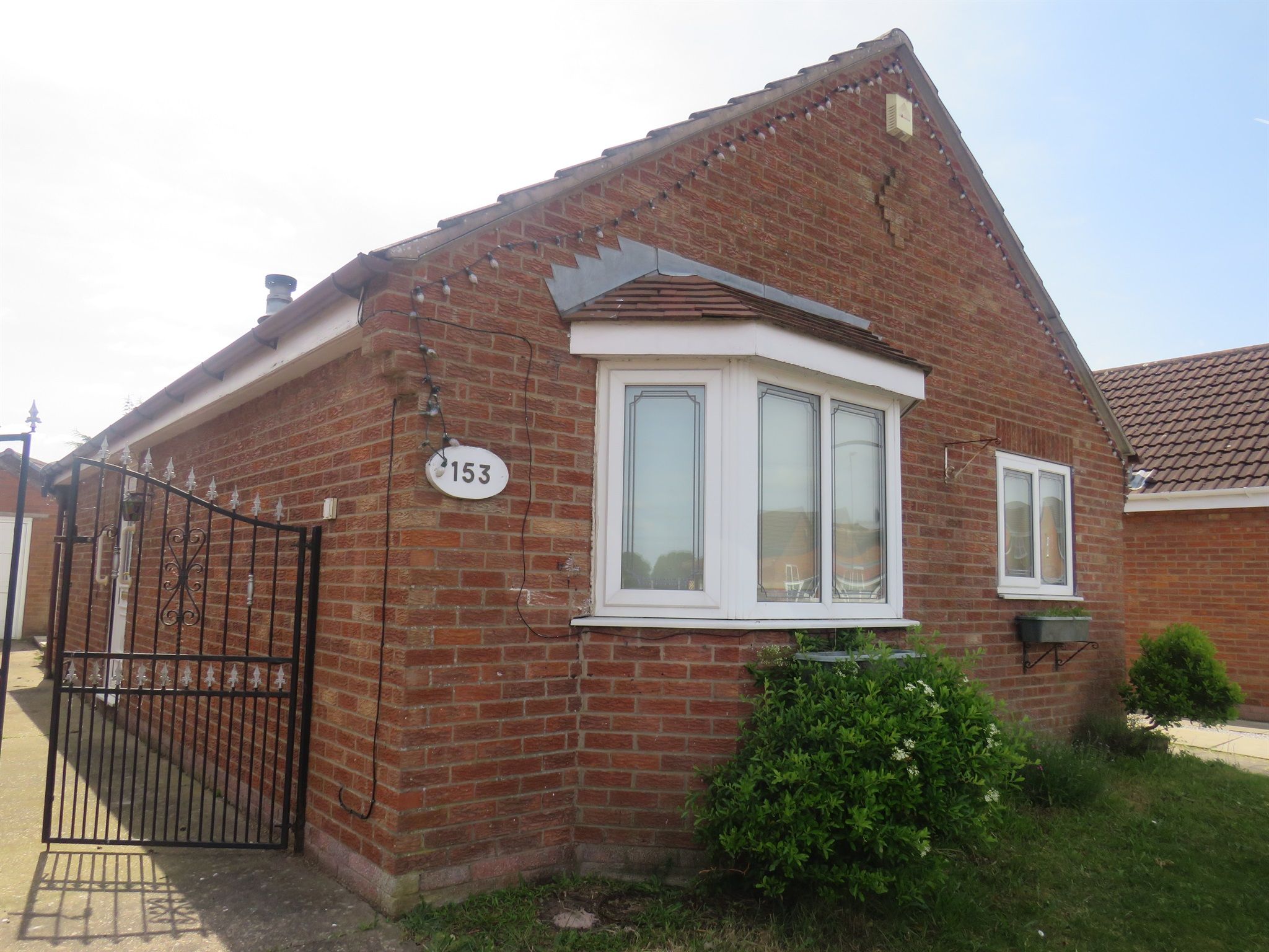 1 bed detached bungalow for sale in Broadwater Drive, Dunscroft