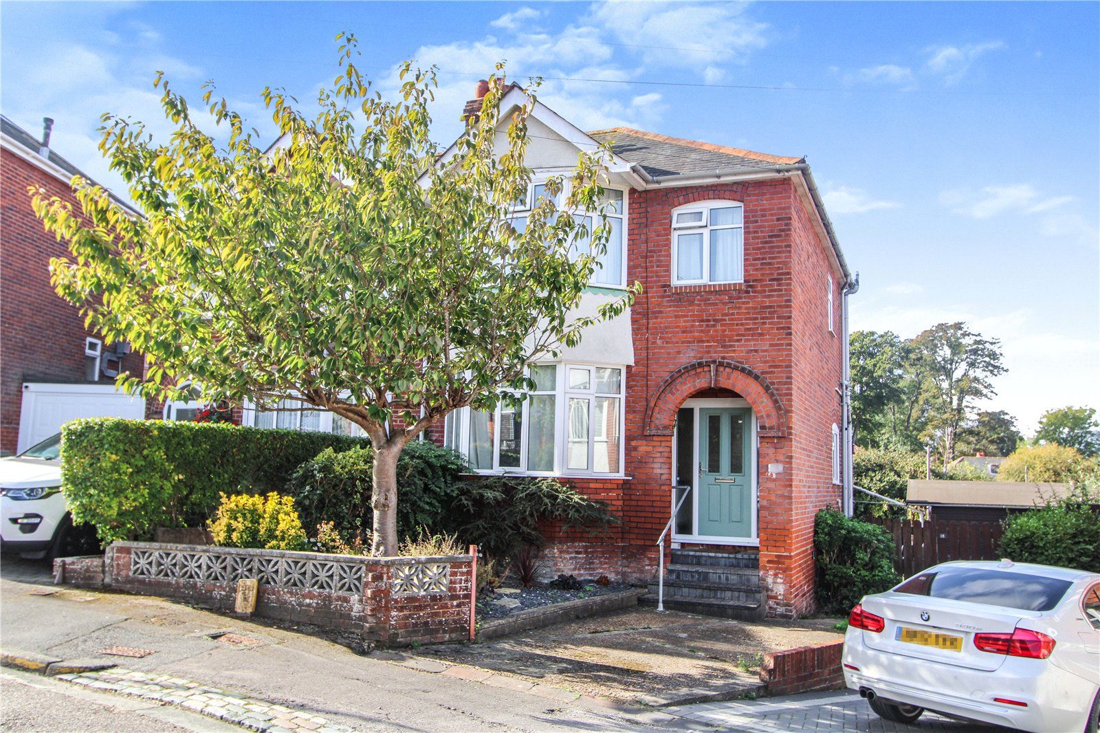 3 bed semidetached house for sale in Bitterne Crescent, Southampton