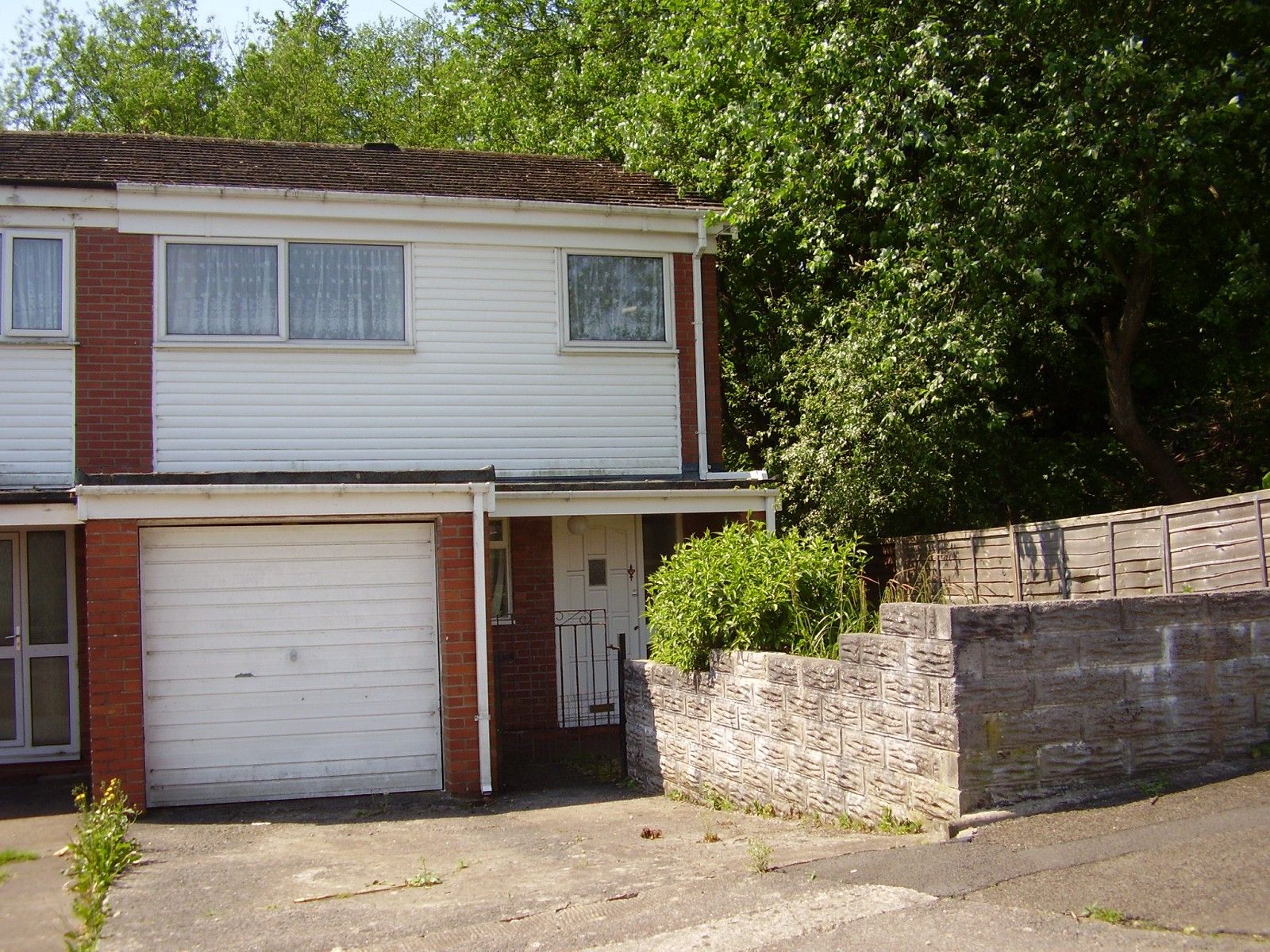 3 bed end terrace house for sale in Heol Maes Y Gelynen, Morriston