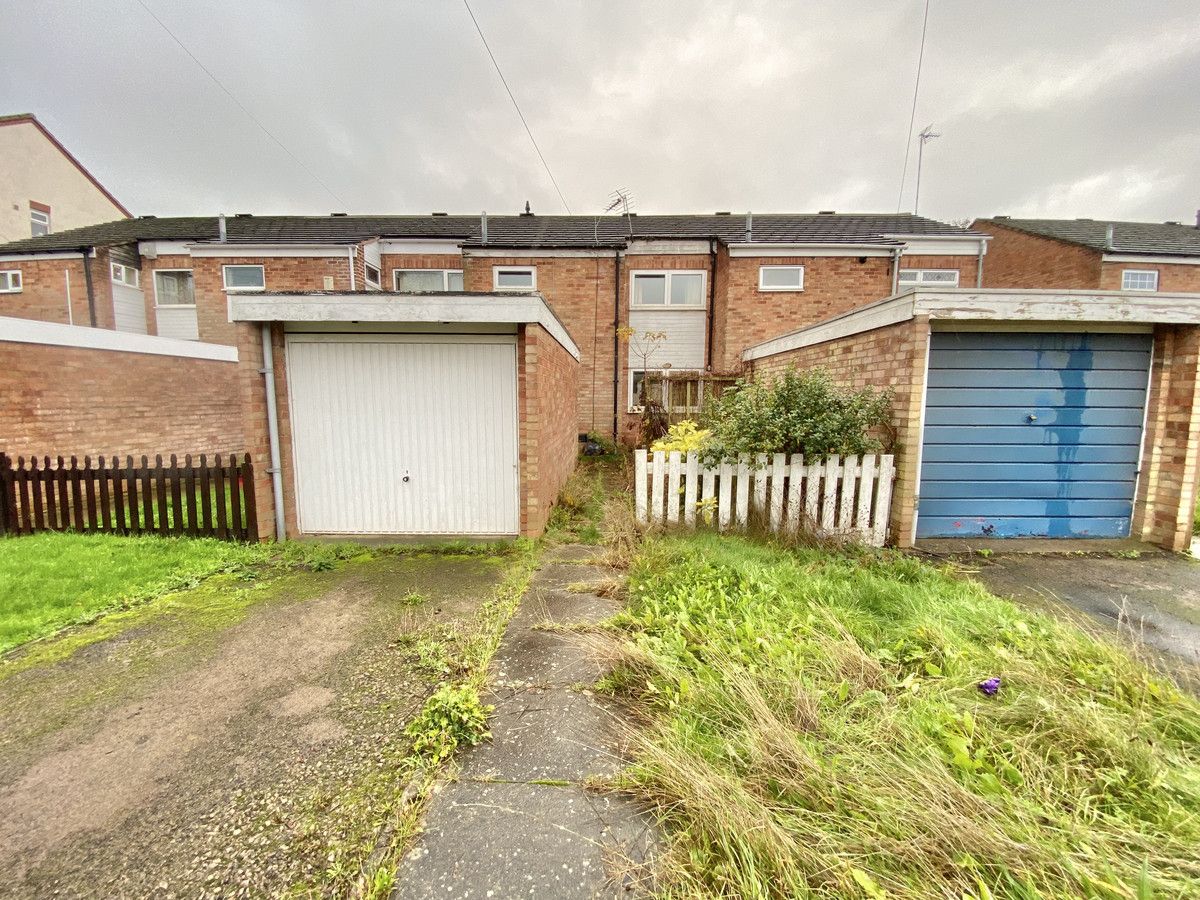 3 bed town house for sale in Queens Park Way, Eyres Monsell LE2 Zoopla