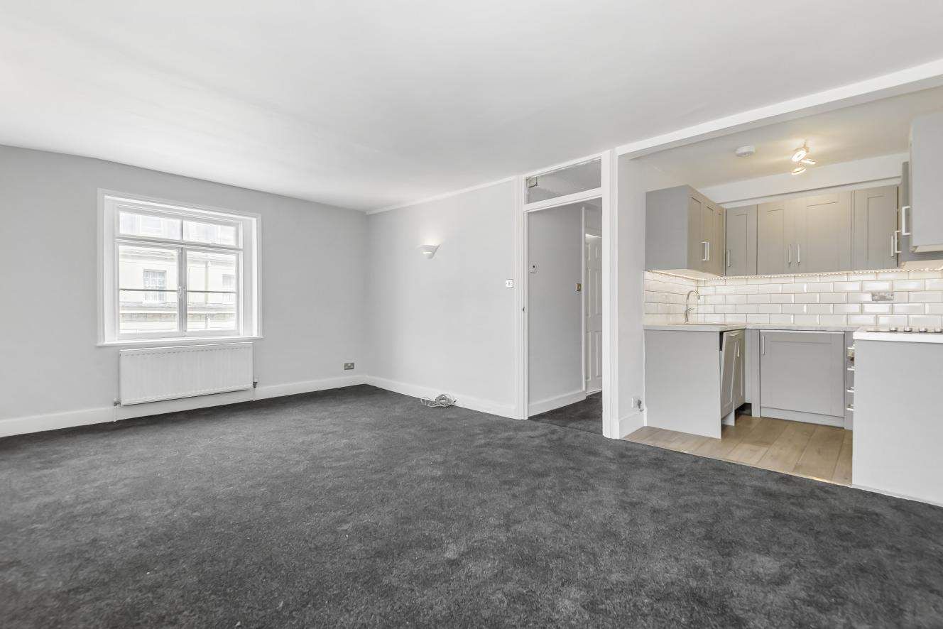 2 bed flat for sale in Gloucester Terrace, London W2 Zoopla