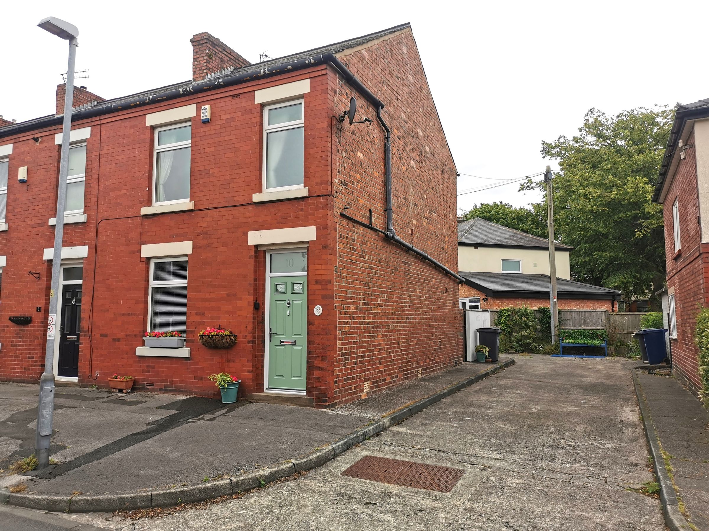 2 bed end terrace house for sale in Balcarres Place, Leyland PR25 Zoopla