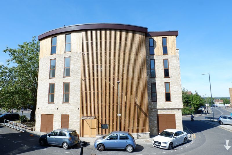 Diamond Court, Greenhill Way, Harrow HA1  