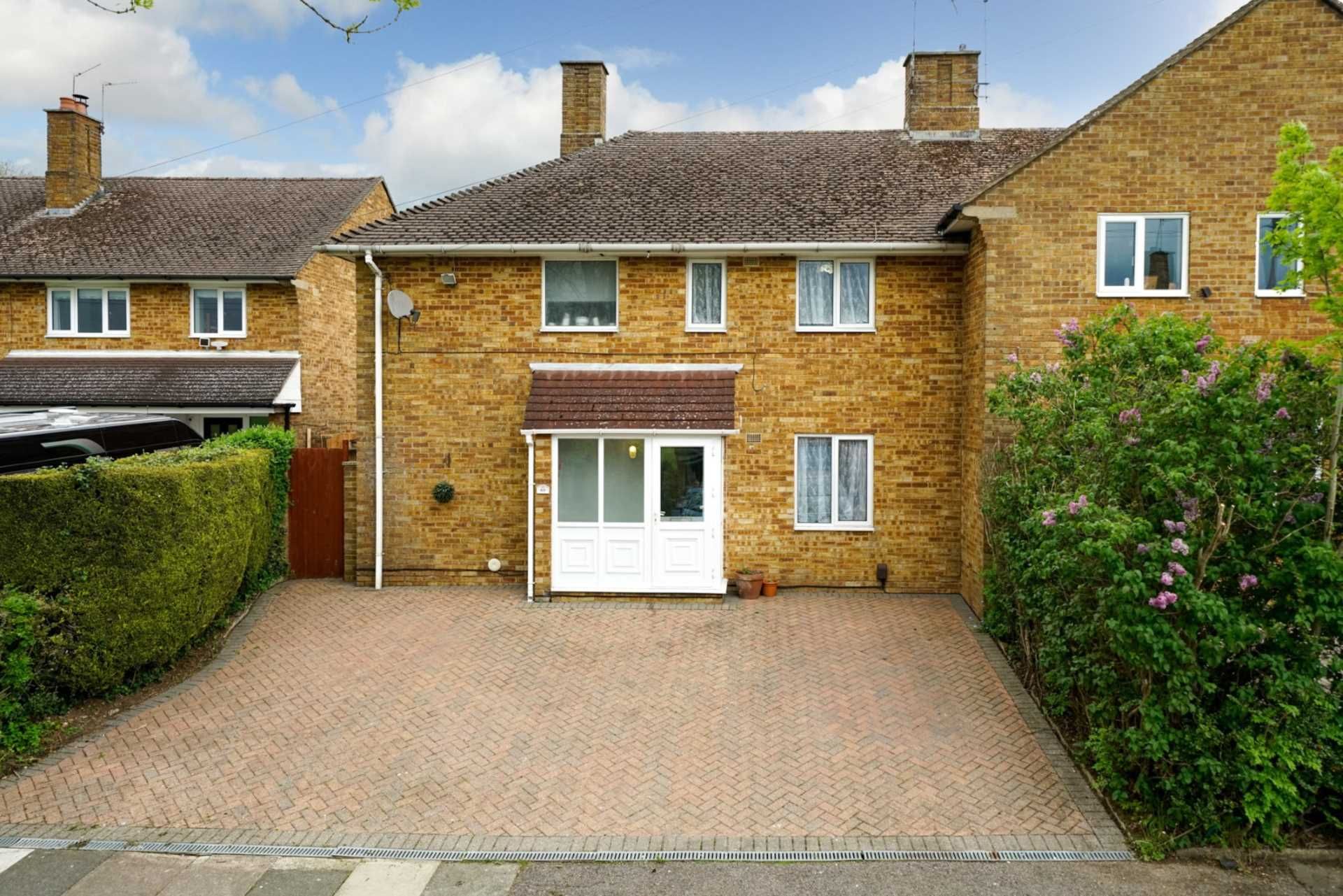 4 bed property for sale in Lindlings, Hemel Hempstead HP1 Zoopla