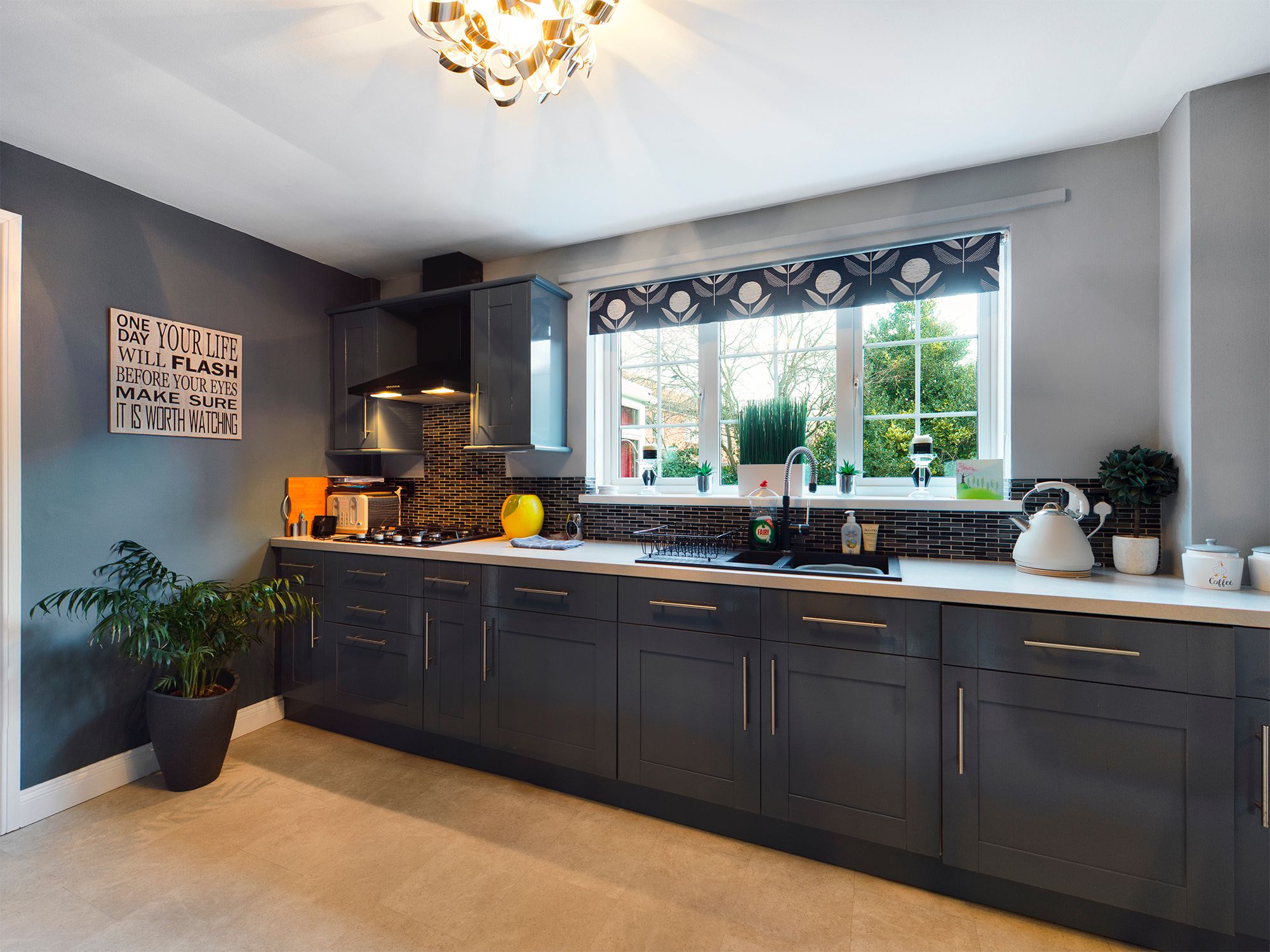 3 bed detached house for sale in Denton Close, Forest Town, Mansfield