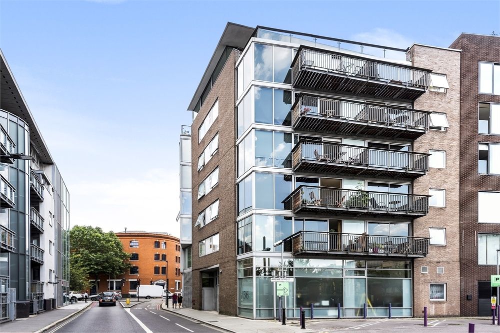 Park West Apartments, Tanner Street, London SE1  