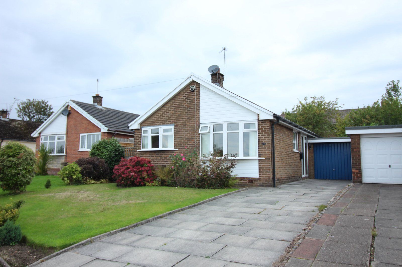 2 bed bungalow for sale in Newington Drive, Bury, Greater Manchester