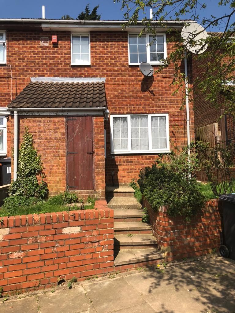 Brussell Way, Luton LU3  