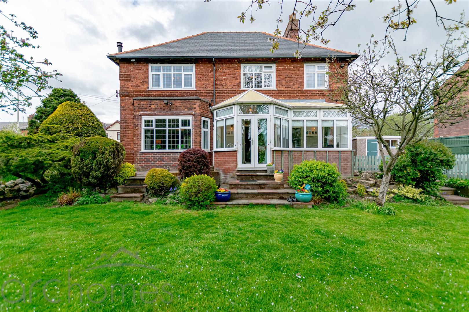 5 bed detached house for sale in Bolton Road, Atherton, Manchester M46