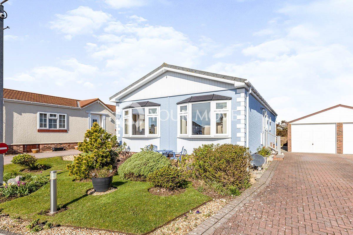 2 bed mobile/park home for sale in Lakeland View, Nethertown, Egremont