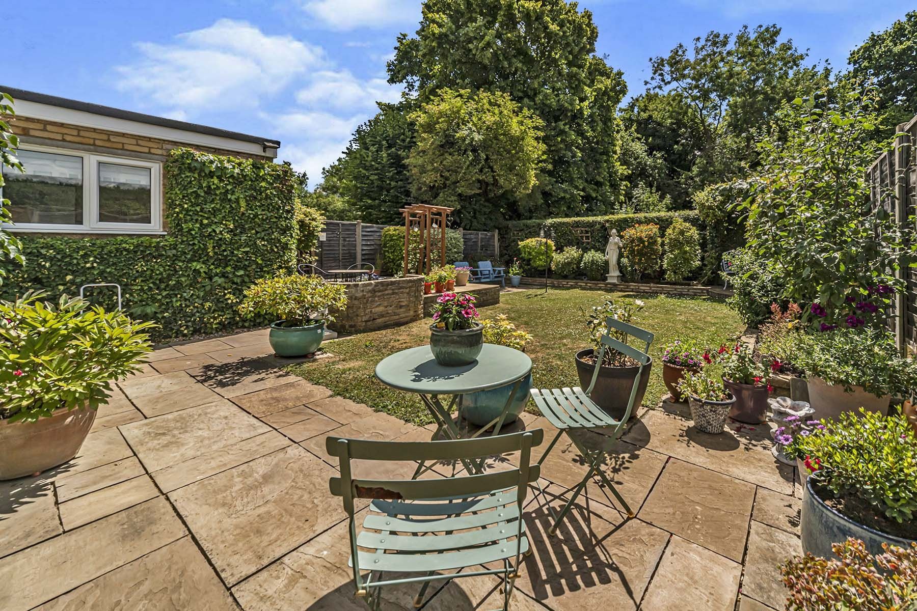 3 bed detached house for sale in Marlborough Road, Stevenage SG2 Zoopla