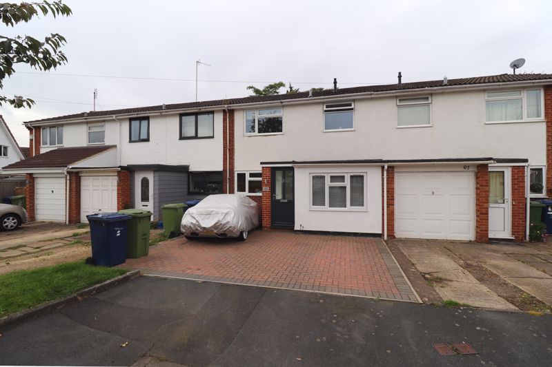 3 bed terraced house for sale in Sussex Gardens, Hucclecote, Gloucester GL3 Zoopla