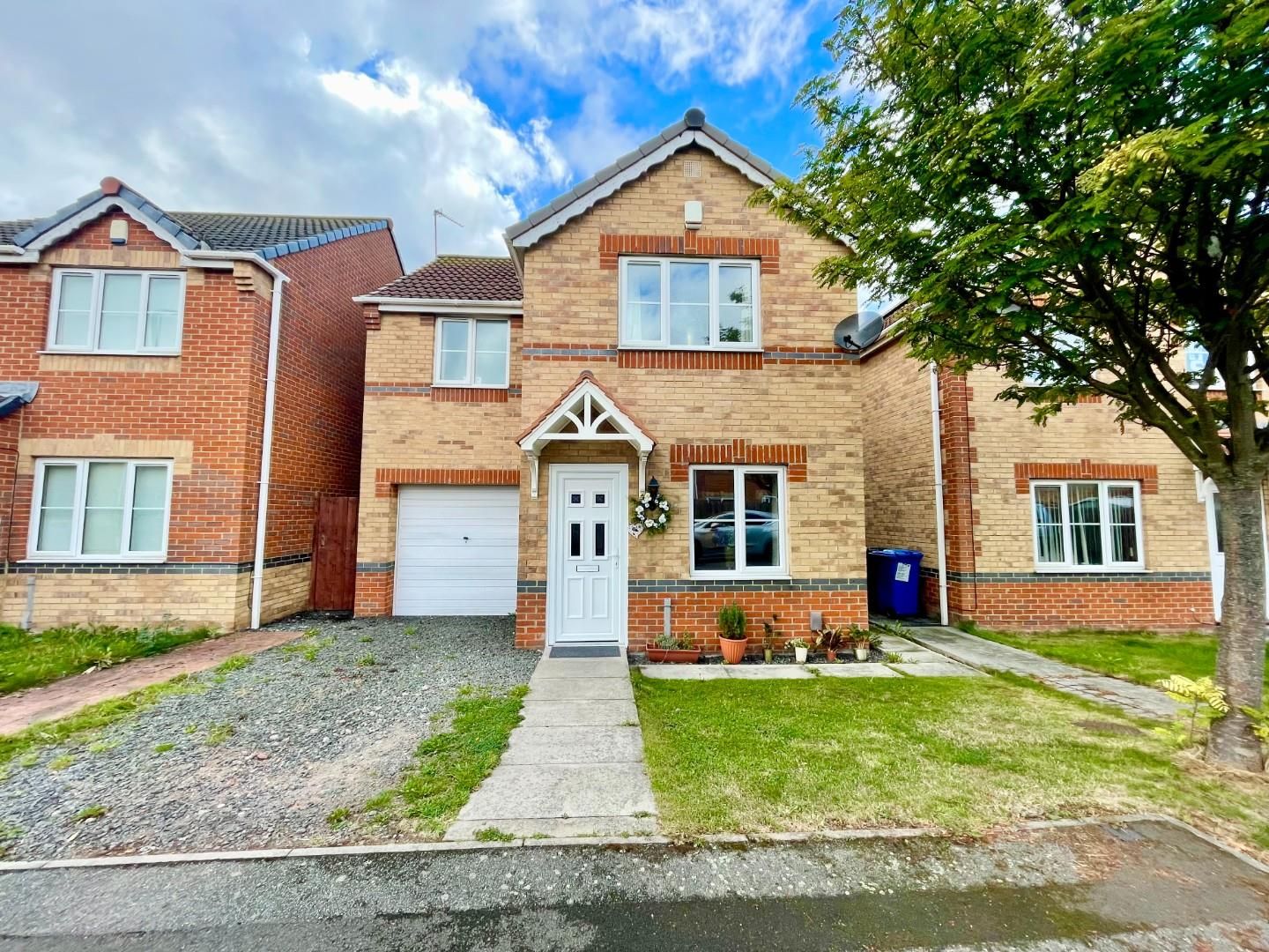 3 bed detached house for sale in Brecon Gardens, Eston, Middlesbrough