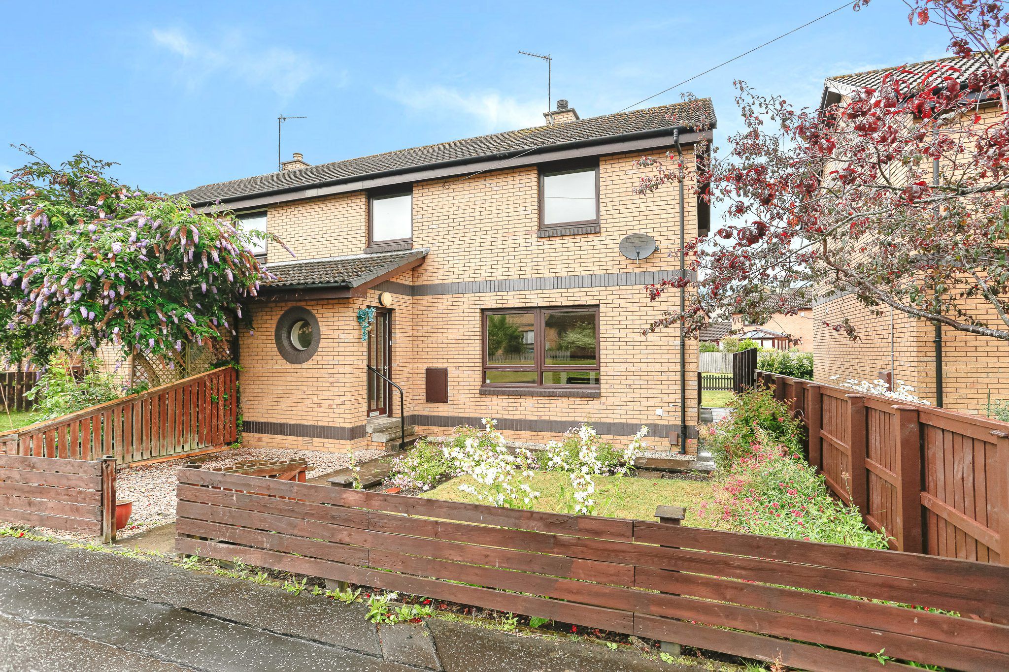 3 bed semidetached house for sale in Moray Drive, Linlithgow EH49 Zoopla