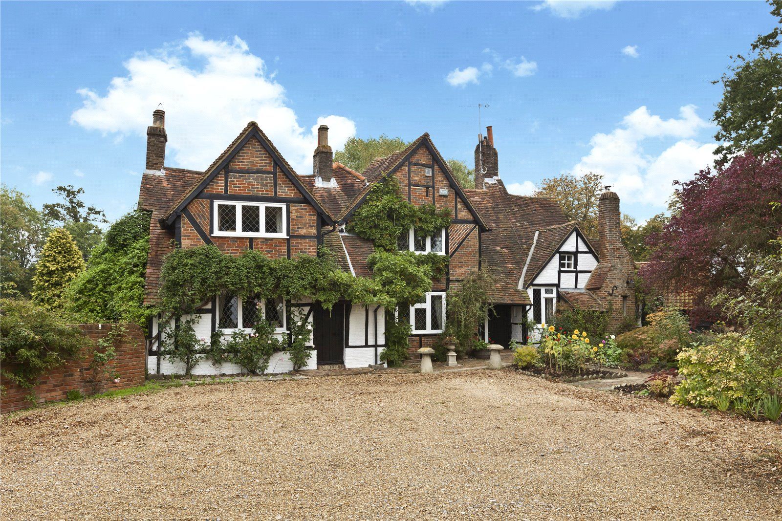 Cross Oak Lane, Salfords RH1  