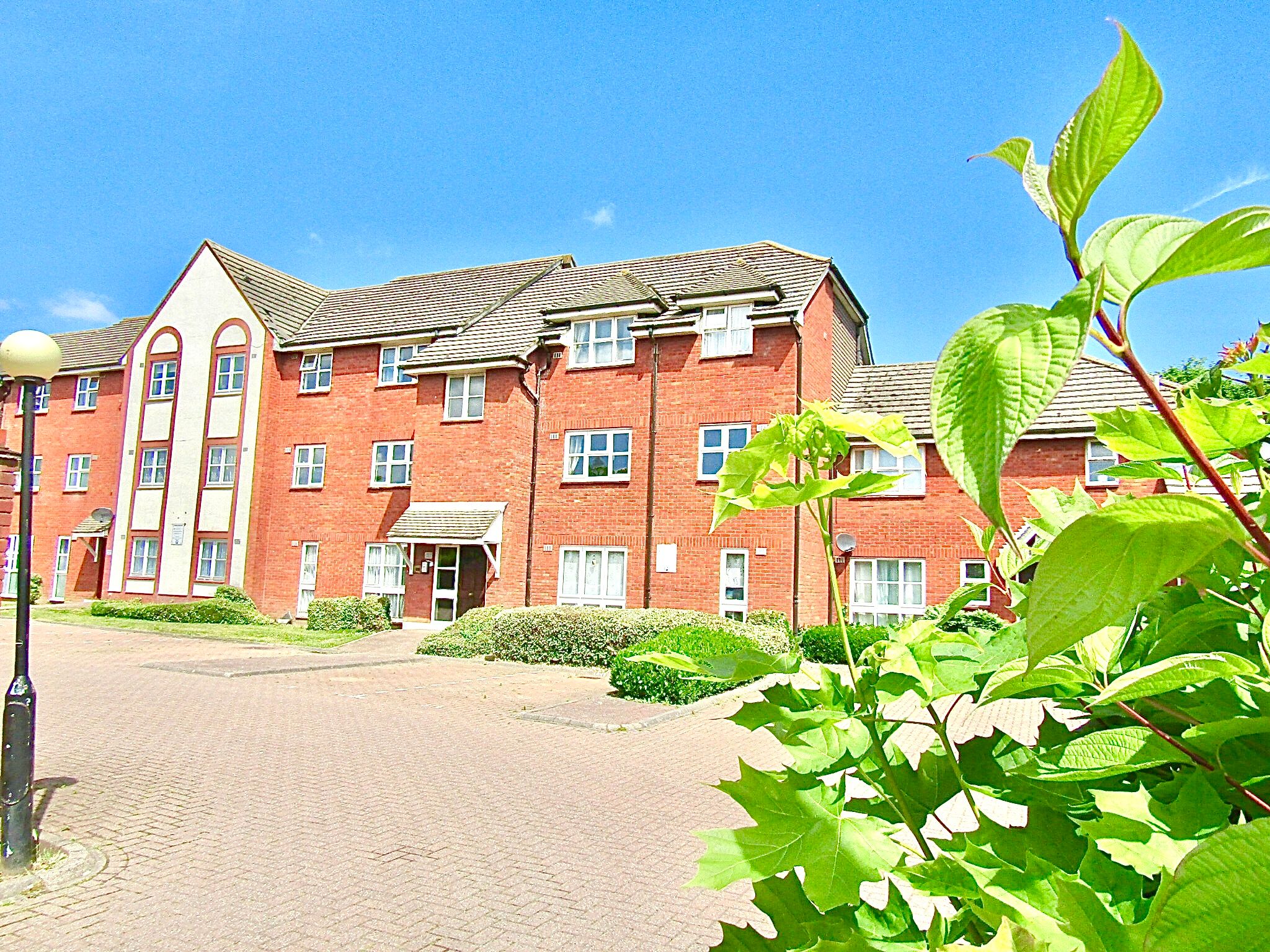 2 bed flat for sale in Cherry Lane, West Drayton UB7 Zoopla