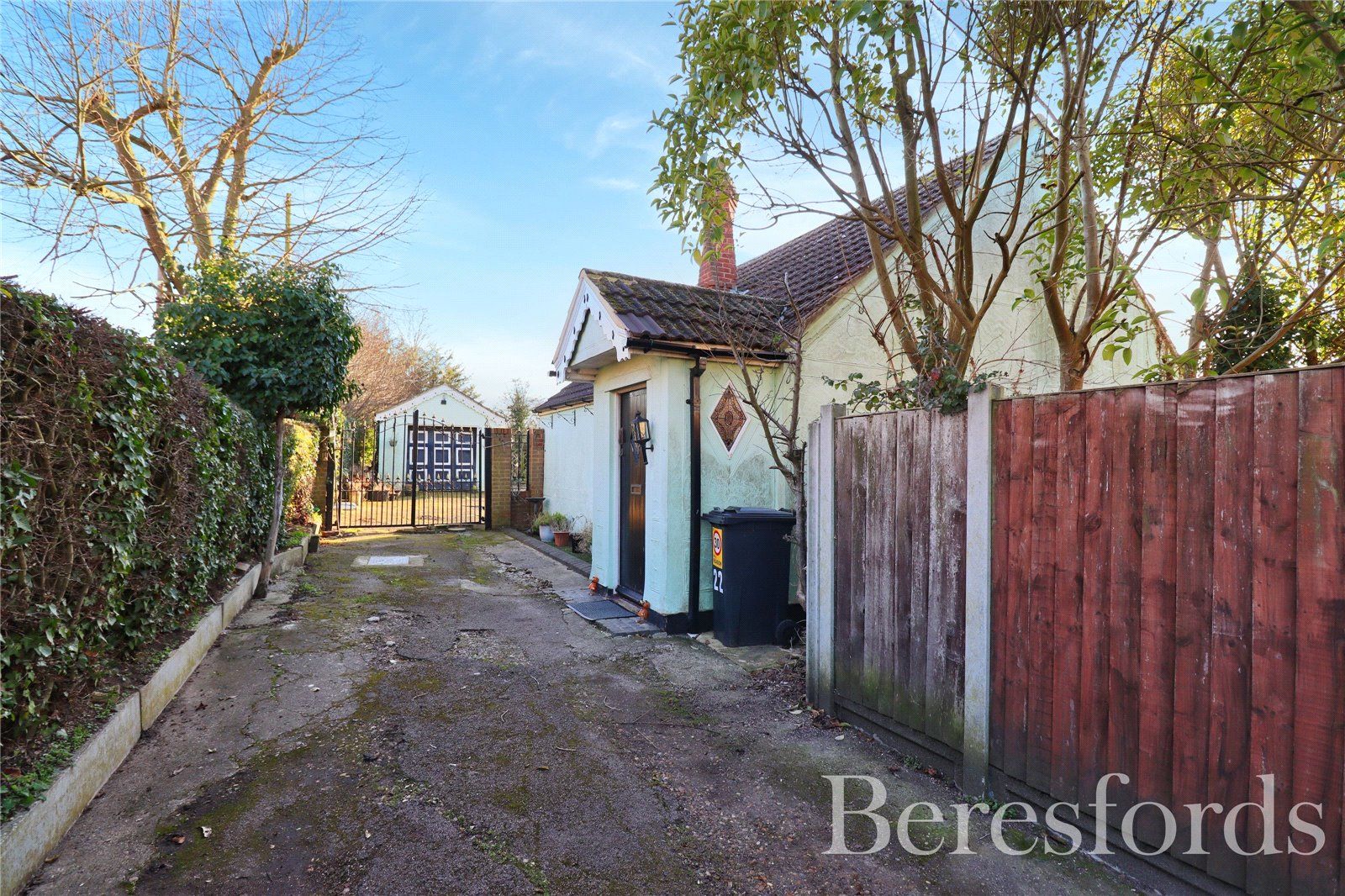 3 bed bungalow for sale in Latchingdon Road, Cold Norton CM3 Zoopla