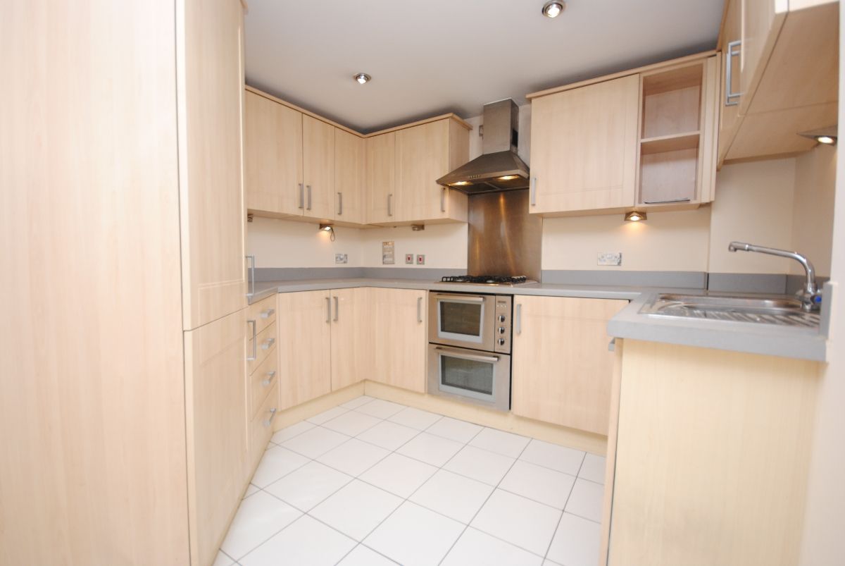 1 bed flat to rent in Peckham Rye, London SE15 Zoopla