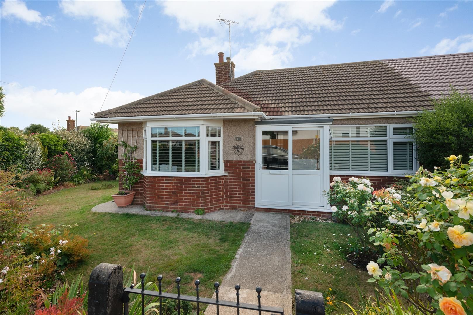 2 bed semidetached bungalow for sale in Marine Crescent, Tankerton