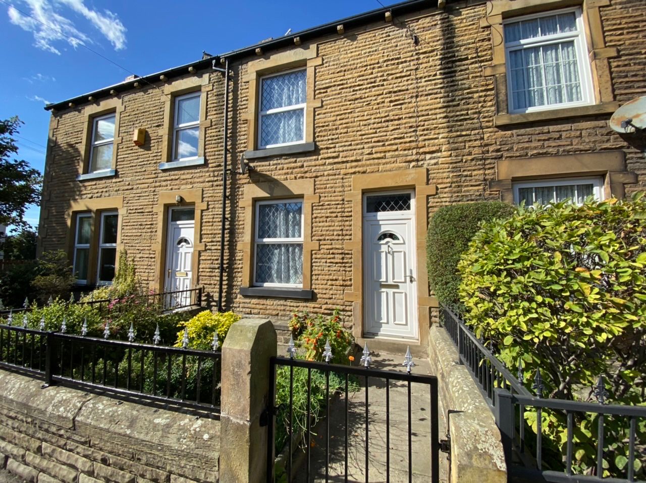 2 bed terraced house for sale in Common Lane, East Ardsley, Wakefield