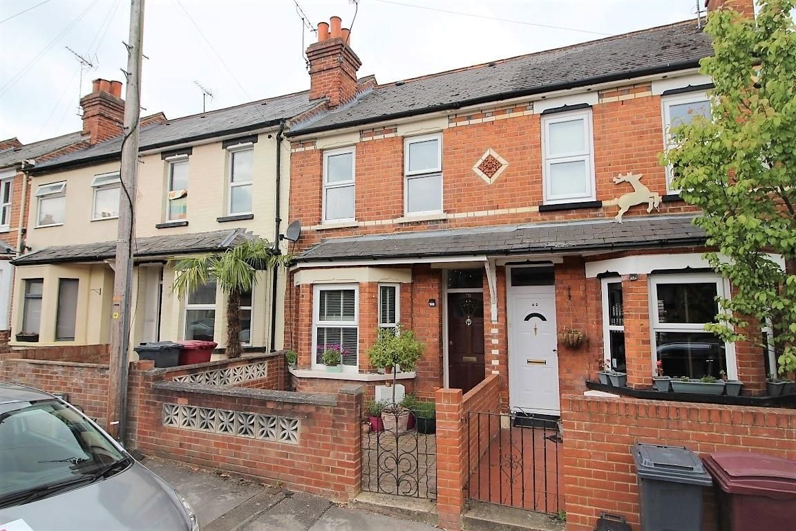 3 bed terraced house for sale in Shaftesbury Road, Reading RG30 Zoopla