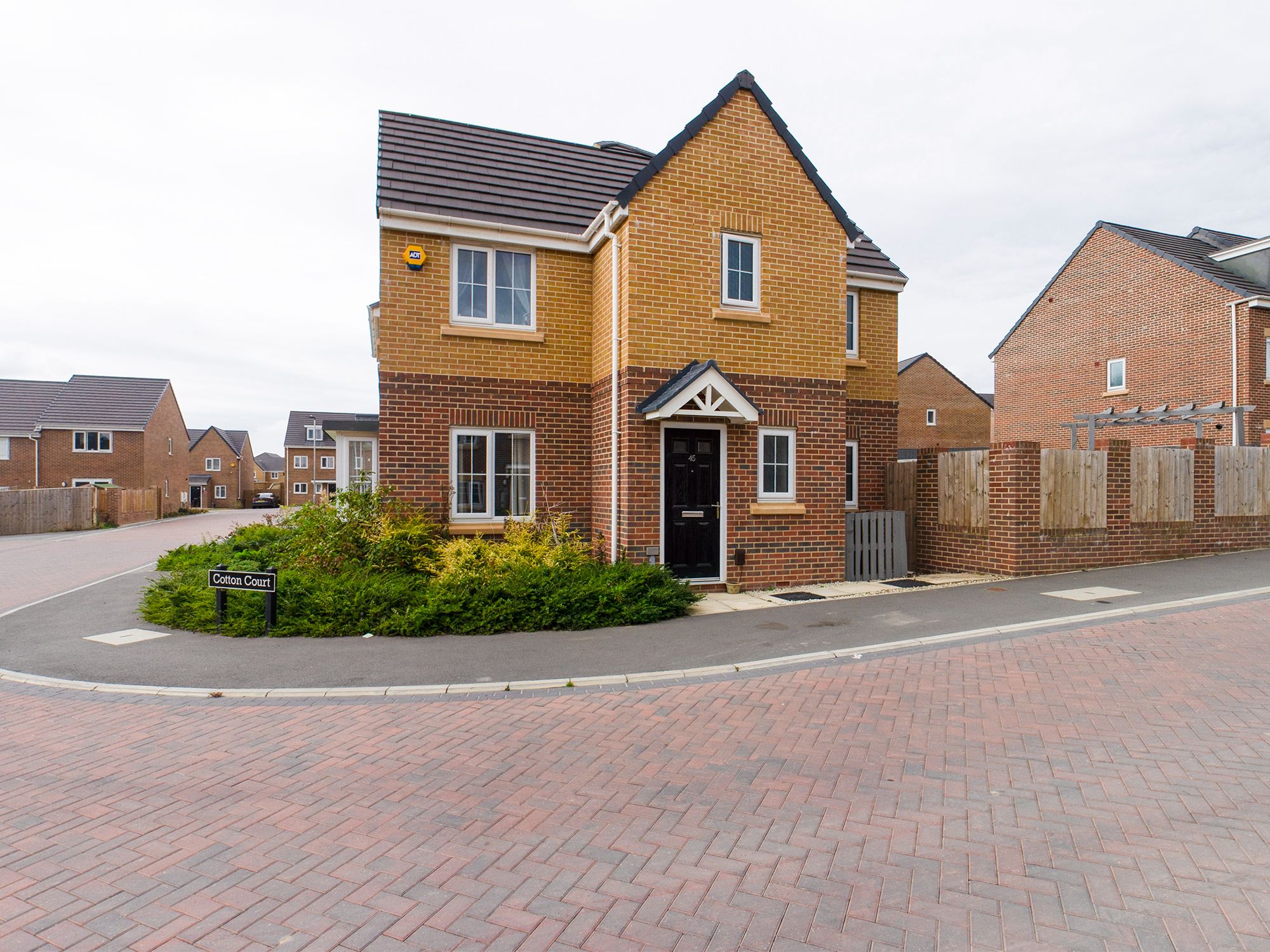 3 bed semidetached house for sale in Milton Road, Wakefield WF2 Zoopla